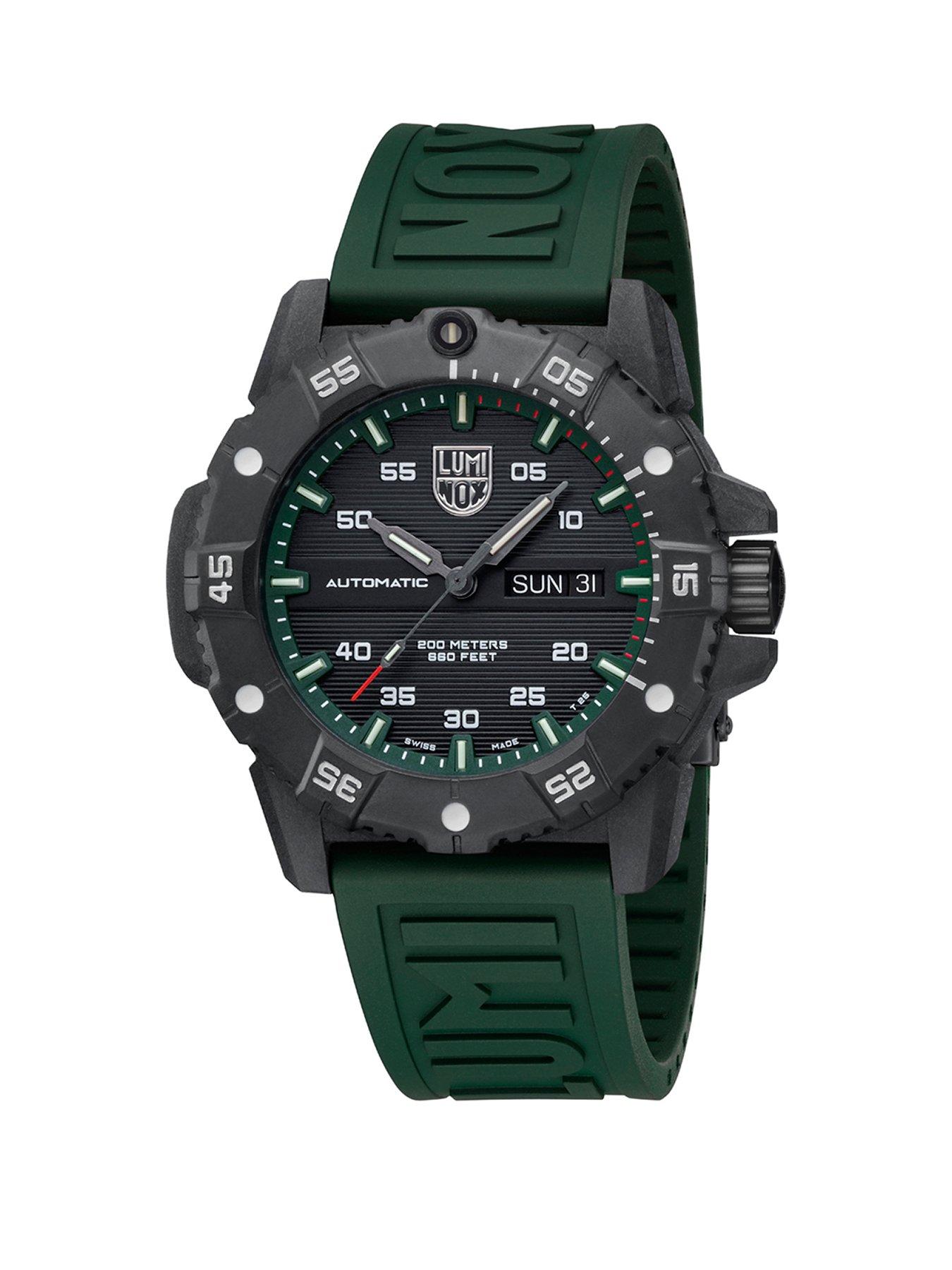 luminox-master-carbon-seal-automatic-45mm-military-dive-watchstillFront