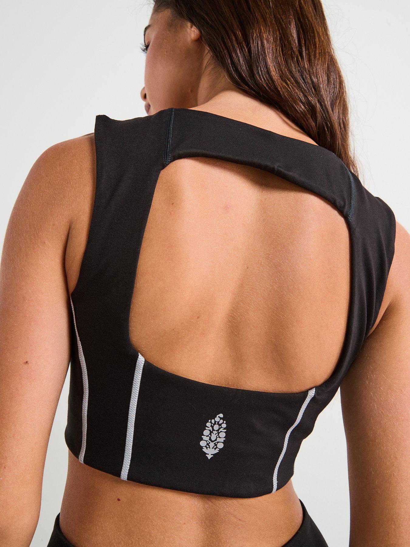 fp-movement-womens-training-youre-a-peach-bra-blackoutfit