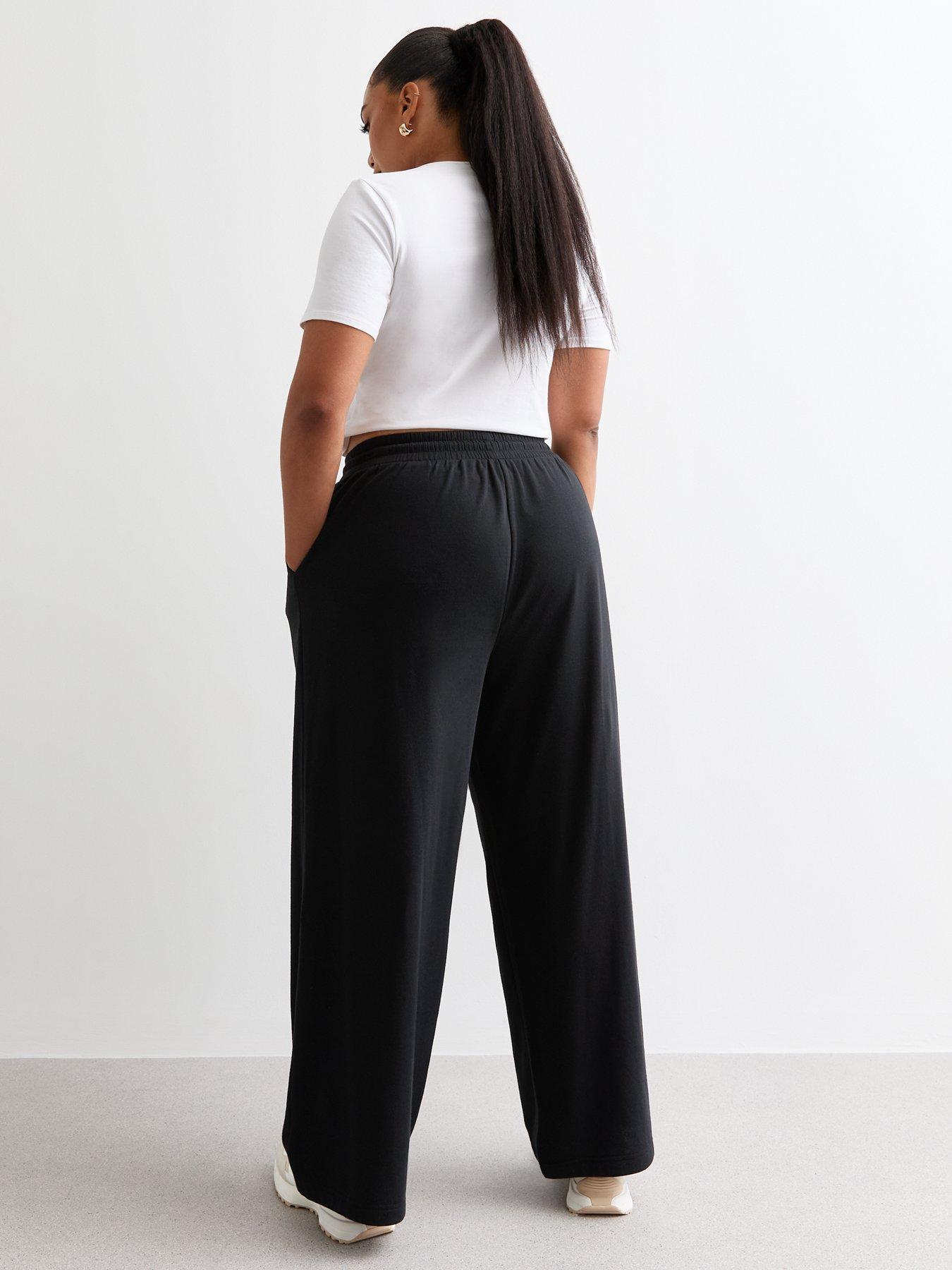 new-look-curves-pintucked-wide-leg-joggers-blackstillFront