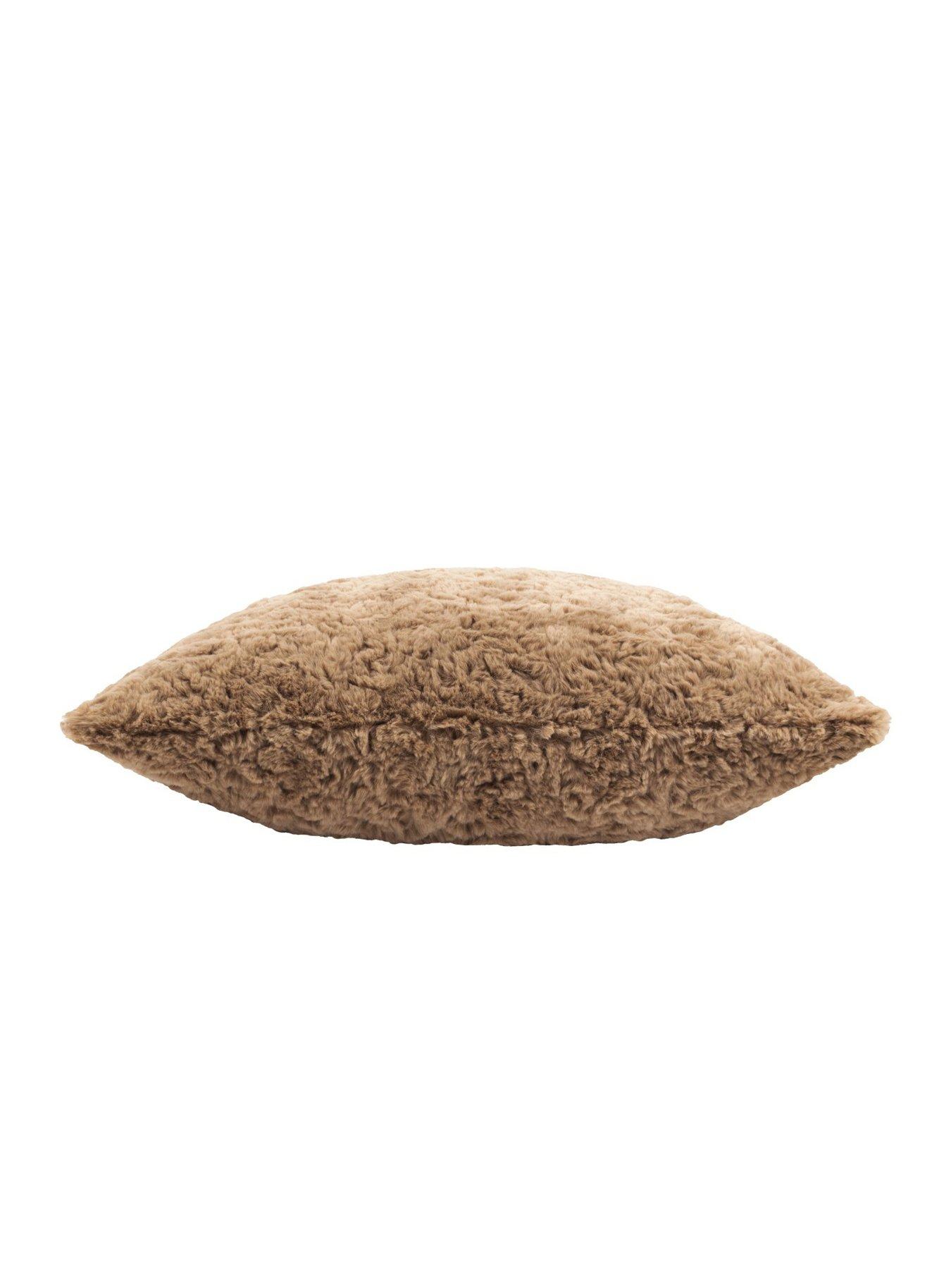 furn-megeve-cushionnbsp--naturalback