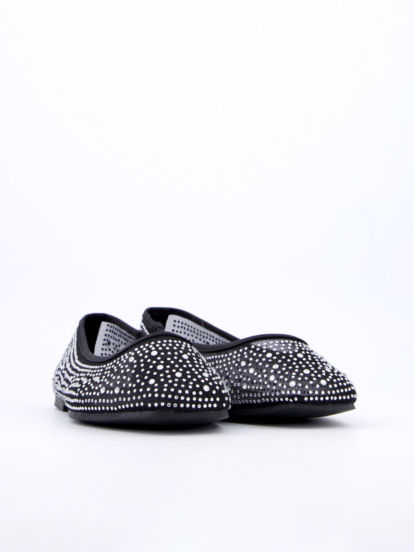 Image 6 of 7 of V by Very Extra Wide Fit Mesh Ballerina - Black