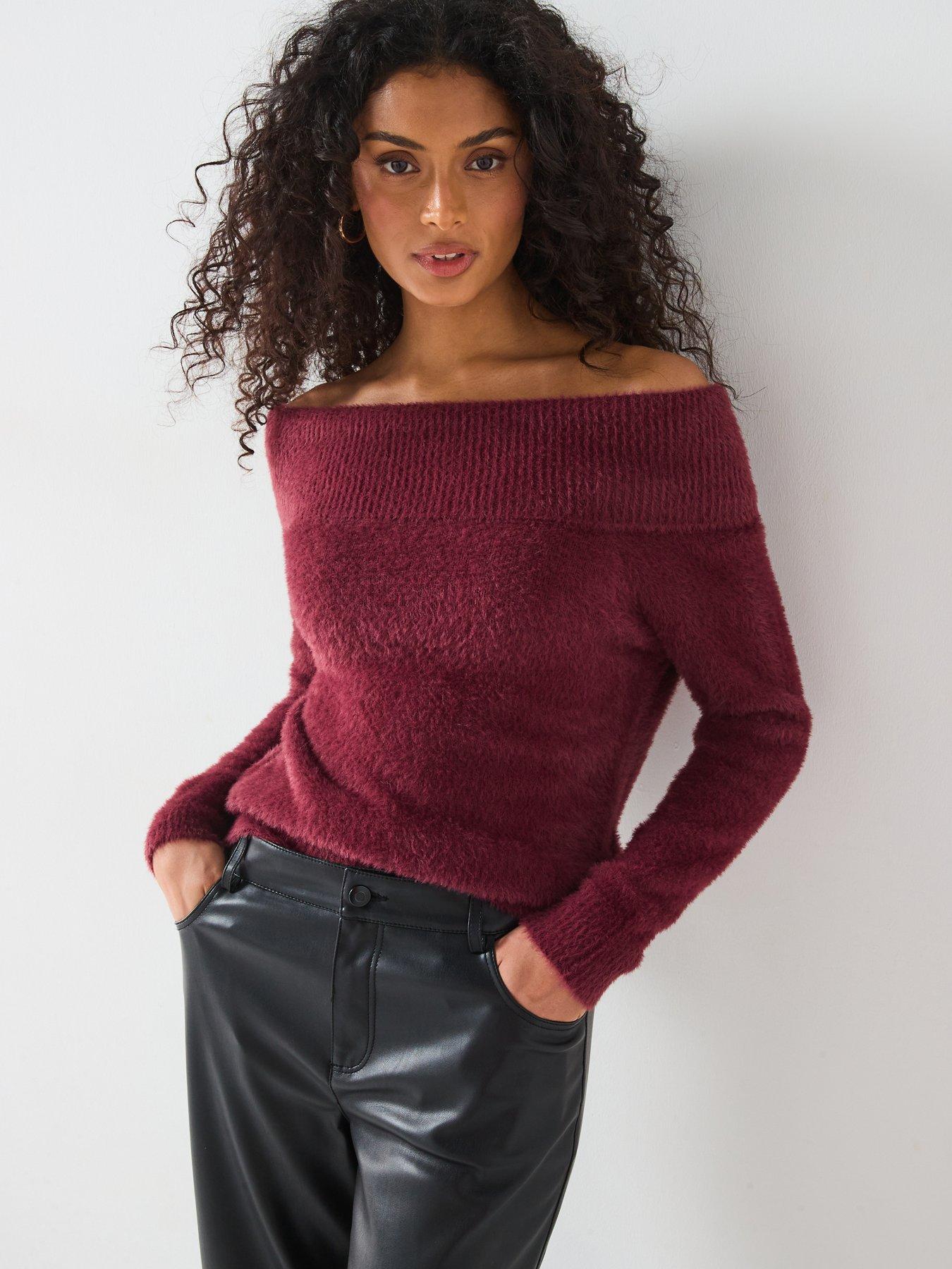 only-long-sleeve-off-shoulder-knitted-jumper-burgundyoutfit