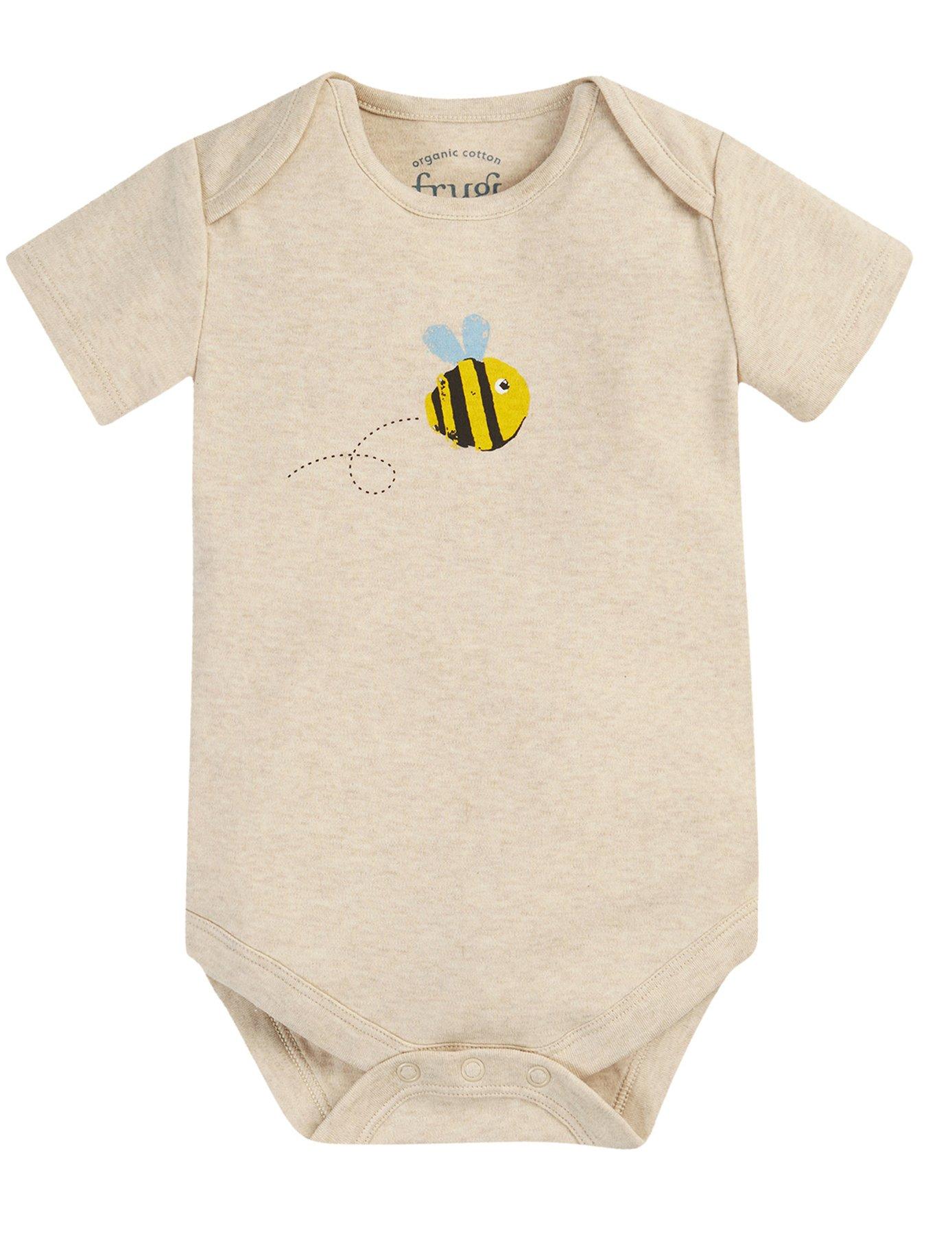 frugi-buzzy-bee-muslin-gift-set-whitedetail