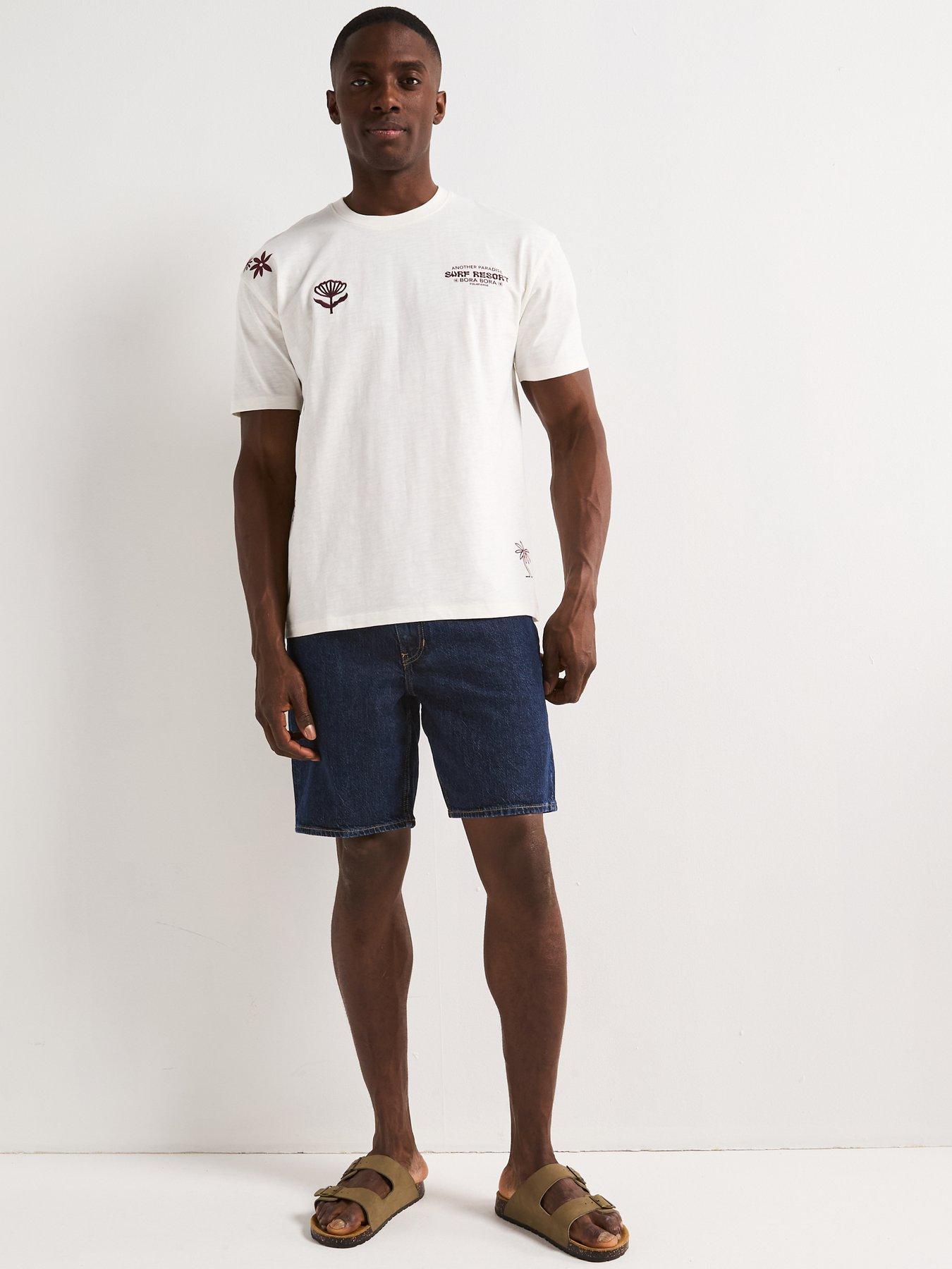 Image 3 of 6 of Very Man Relaxed Fit Left Chest Print T-Shirt - Ecru