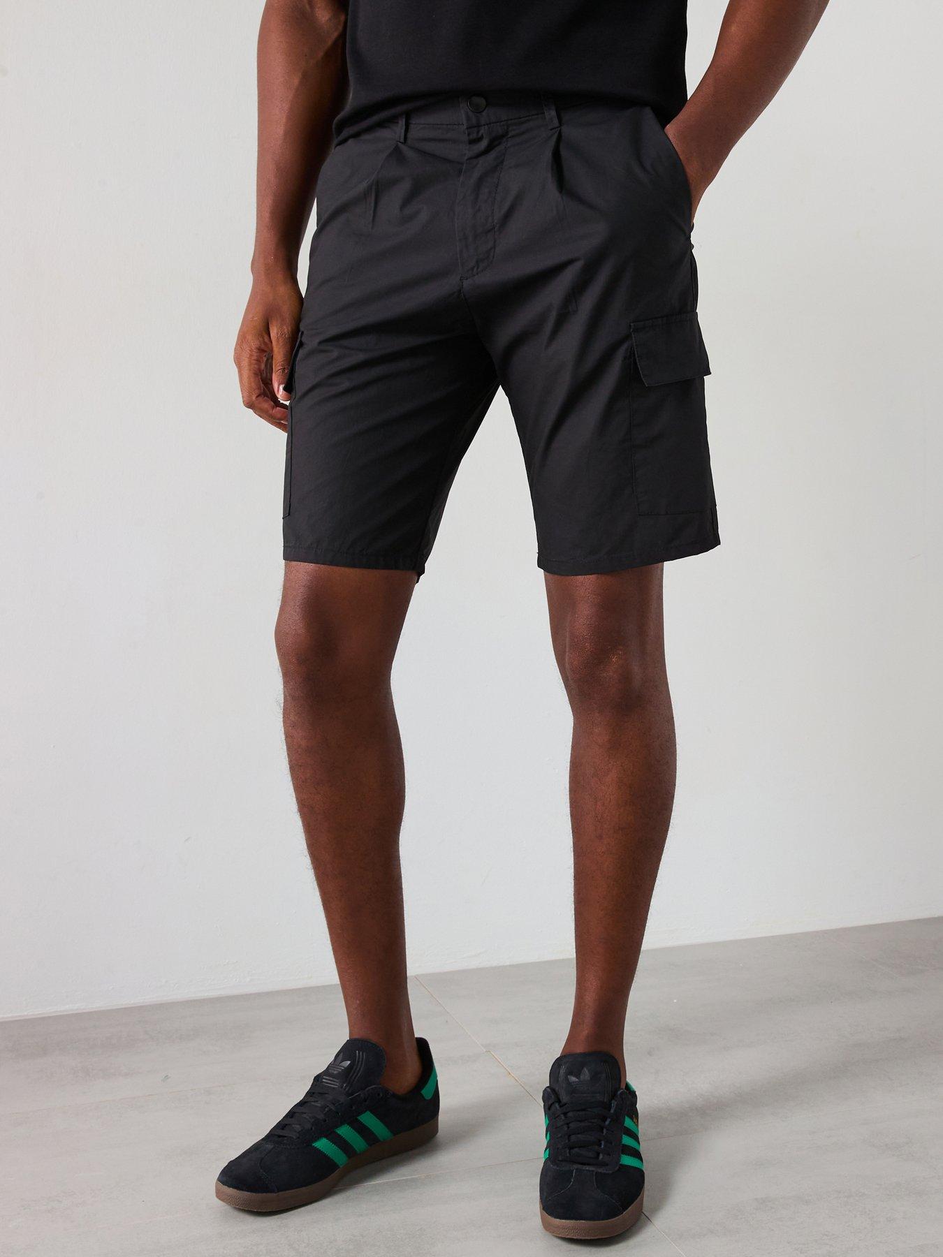 undefined Pleated Cargo Shorts - Black