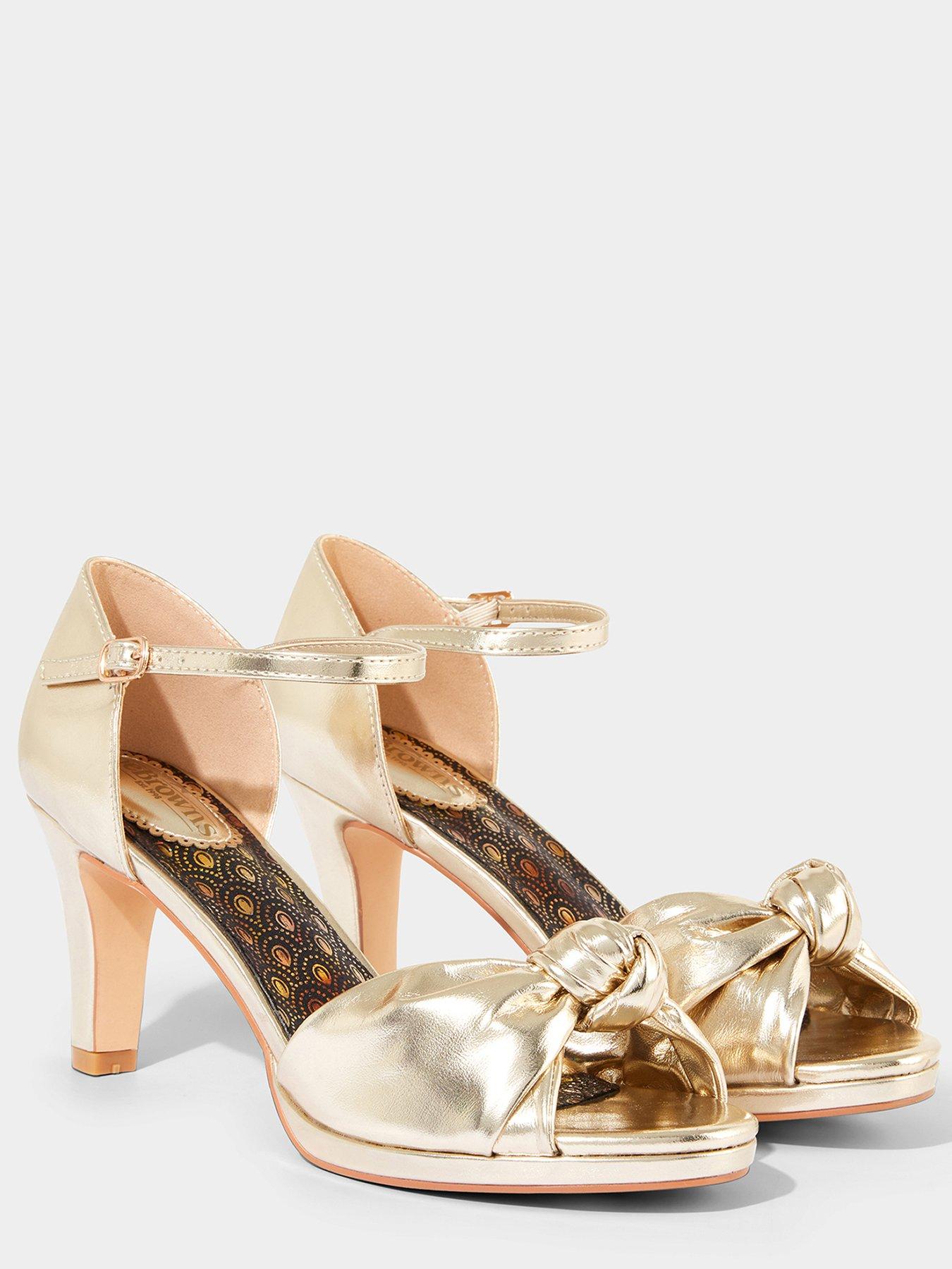 joe-browns-metallic-peep-toe-heels-goldoutfit