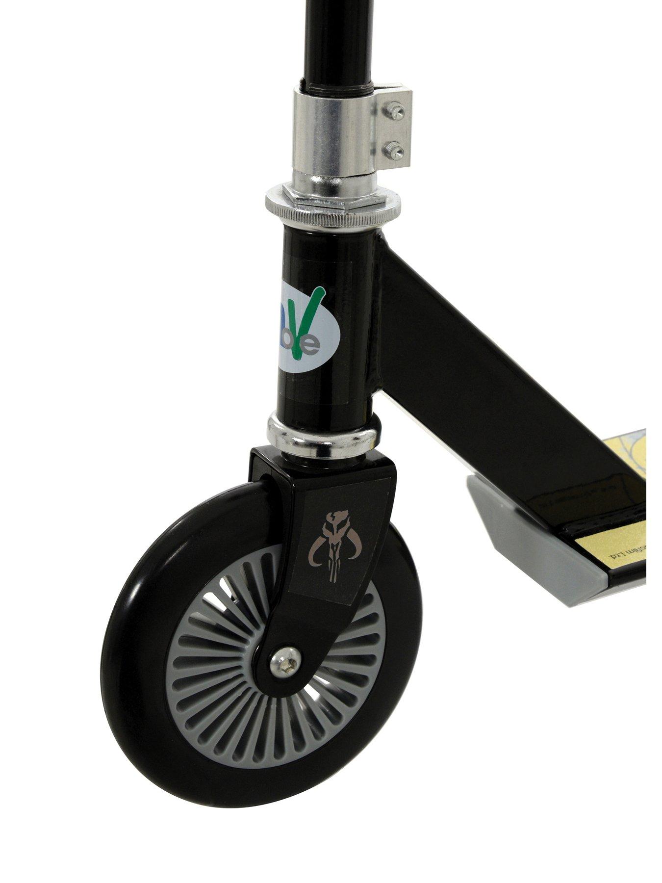 Image 2 of 5 of Star Wars Star Wars Inline Scooter with Grogu Squishle