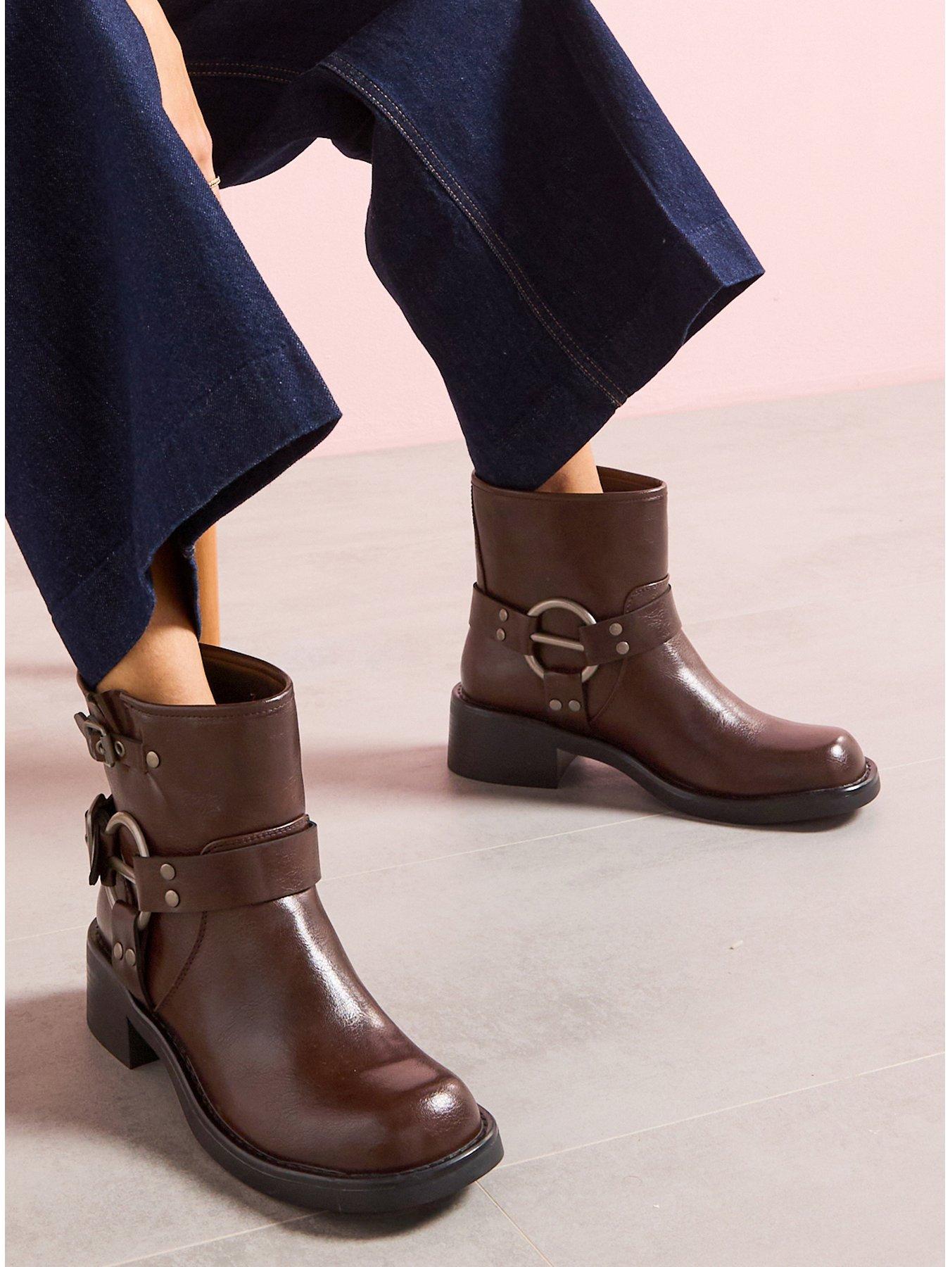 undefined Asher Boots - Brown