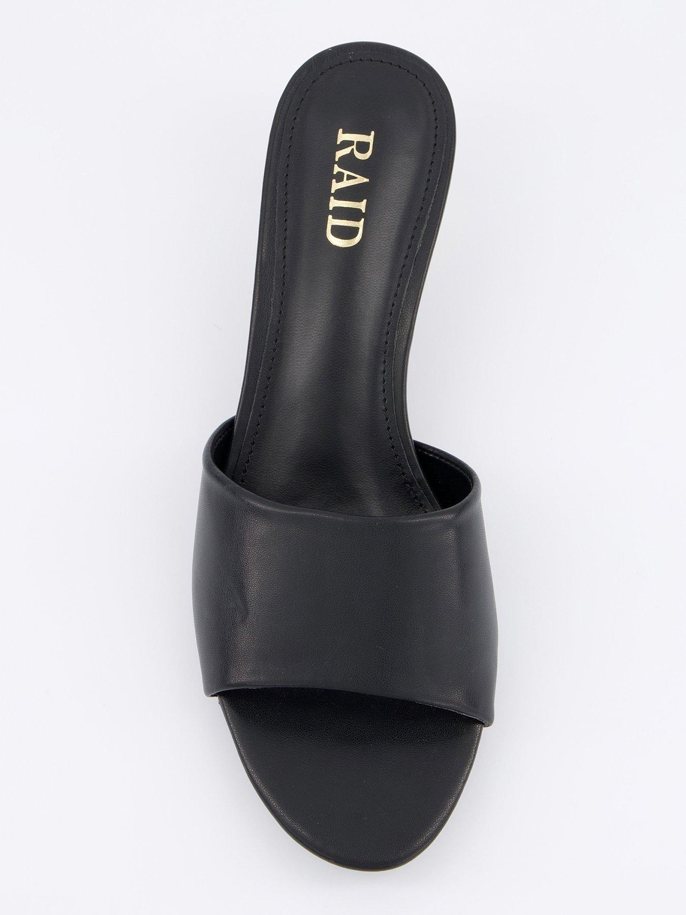 raid-athena-heeled-sandals-blackoutfit