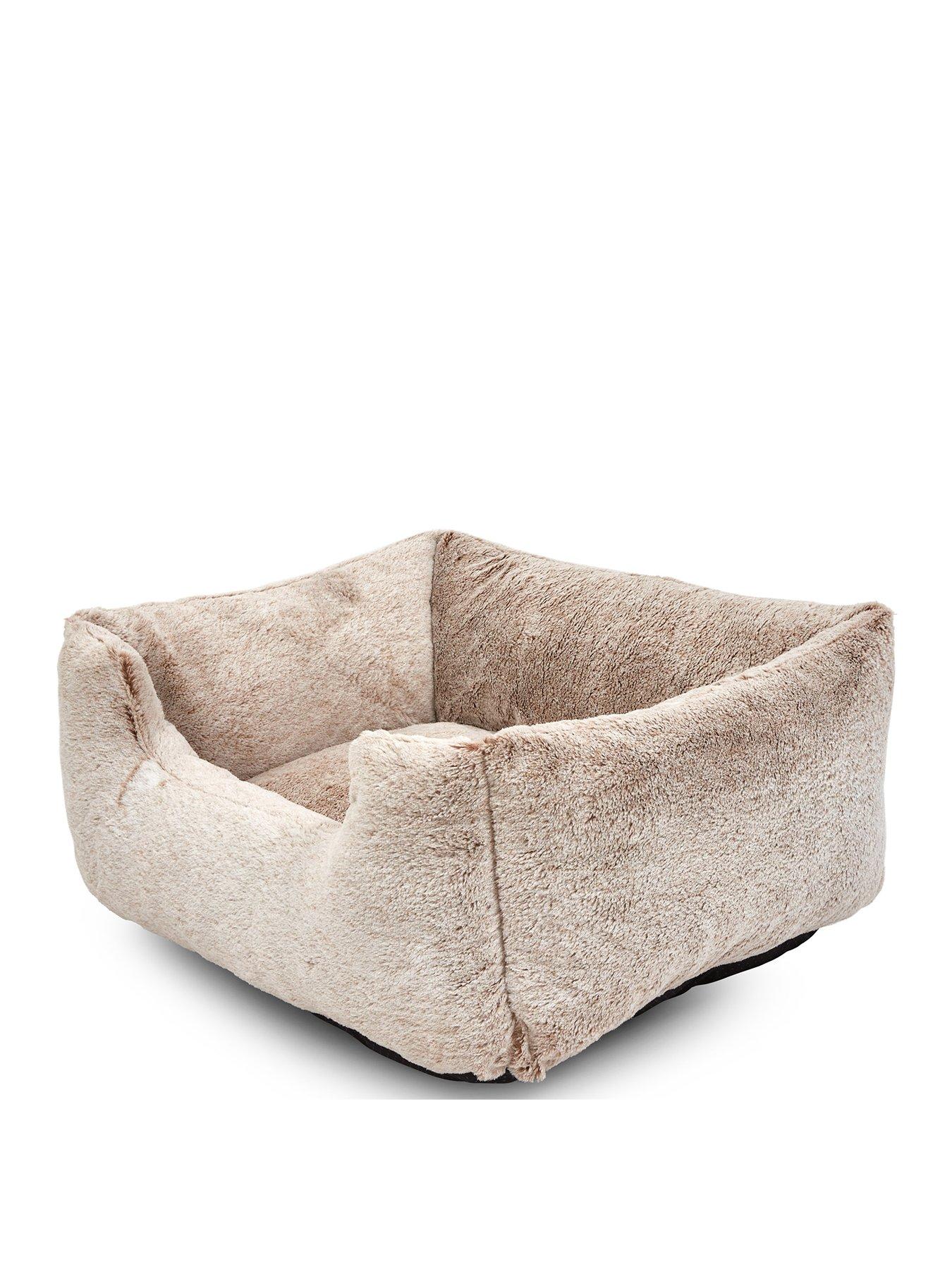 bunty-arctic-pet-bed-taupeback