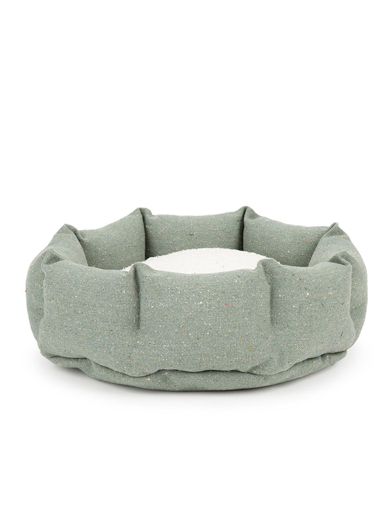 scruffs-scruffs-eden-catsmall-dog-bed-greendetail