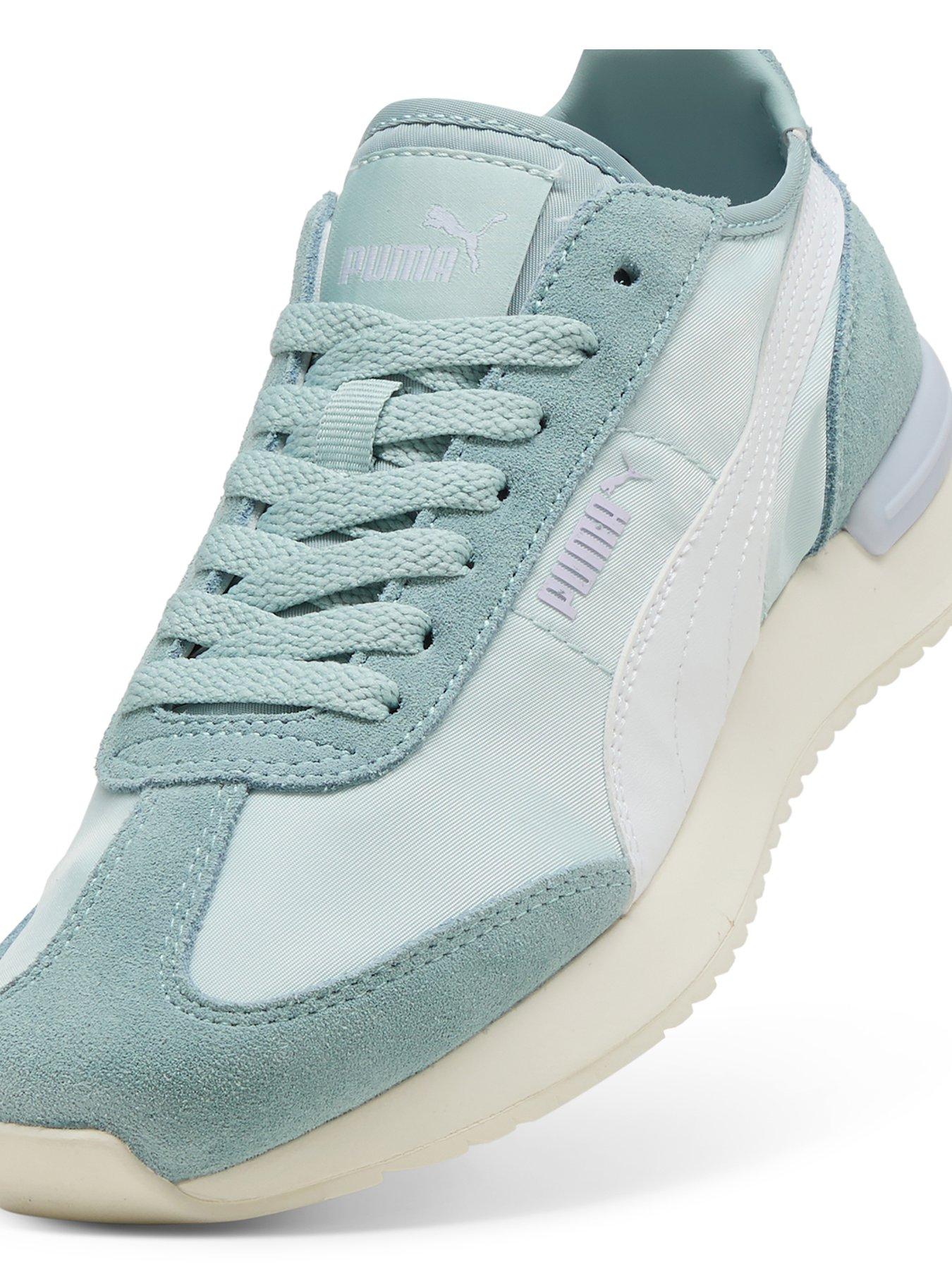puma-womens-r78-wind-nylon-peaceful-blueoutfit