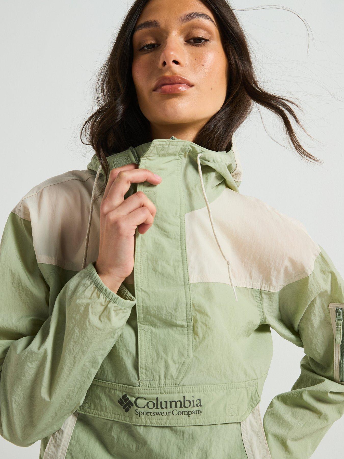 Image 4 of 6 of Columbia Women's Challenger 2 Windbreaker - Green