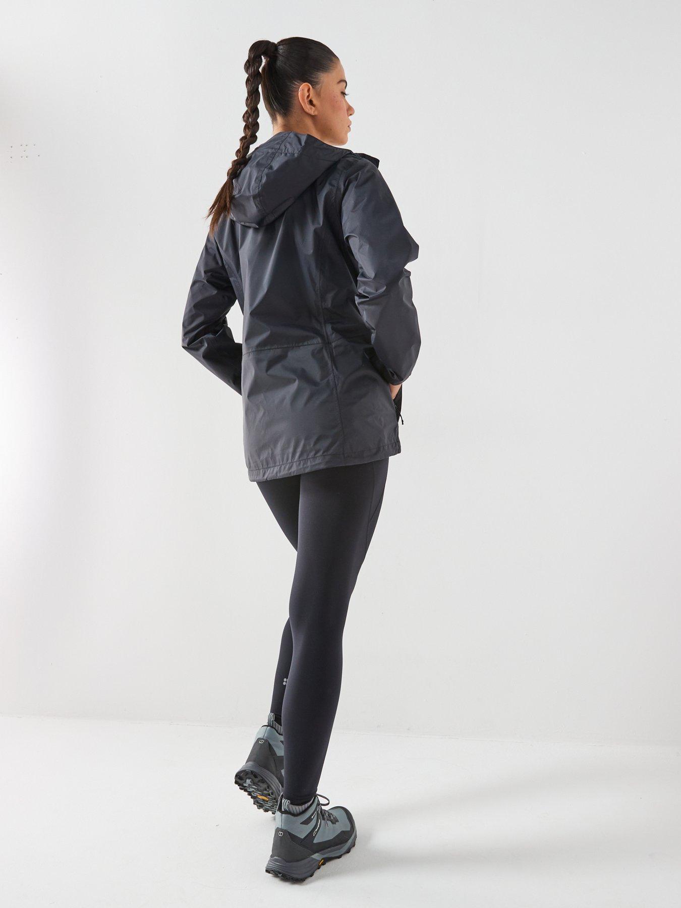 columbia-womens-pouring-adventure-3-waterproof-jacket-blackstillFront