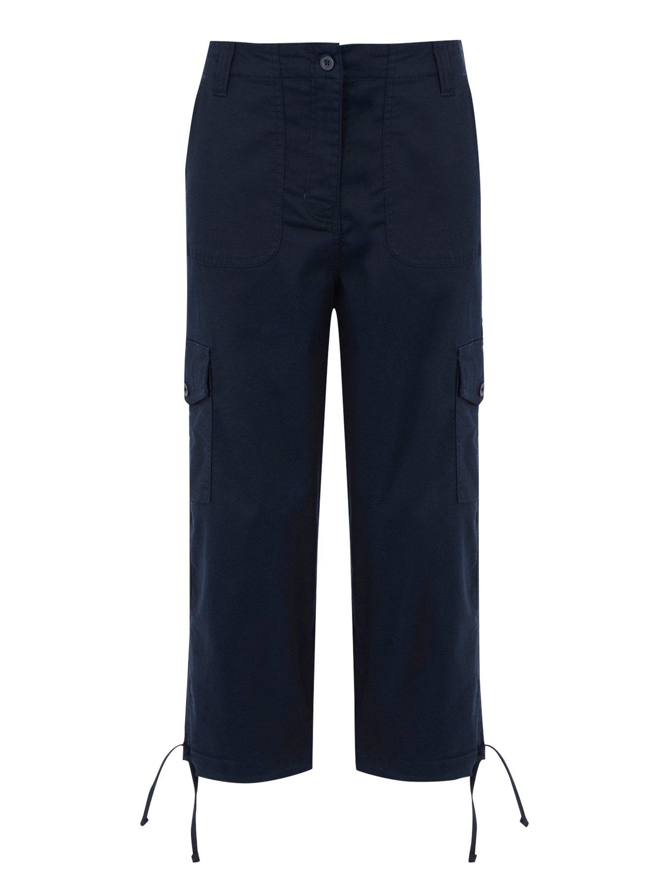 Image 4 of 6 of Regatta Womens Shorebella&nbsp;Cargo Capri Trousers- Navy