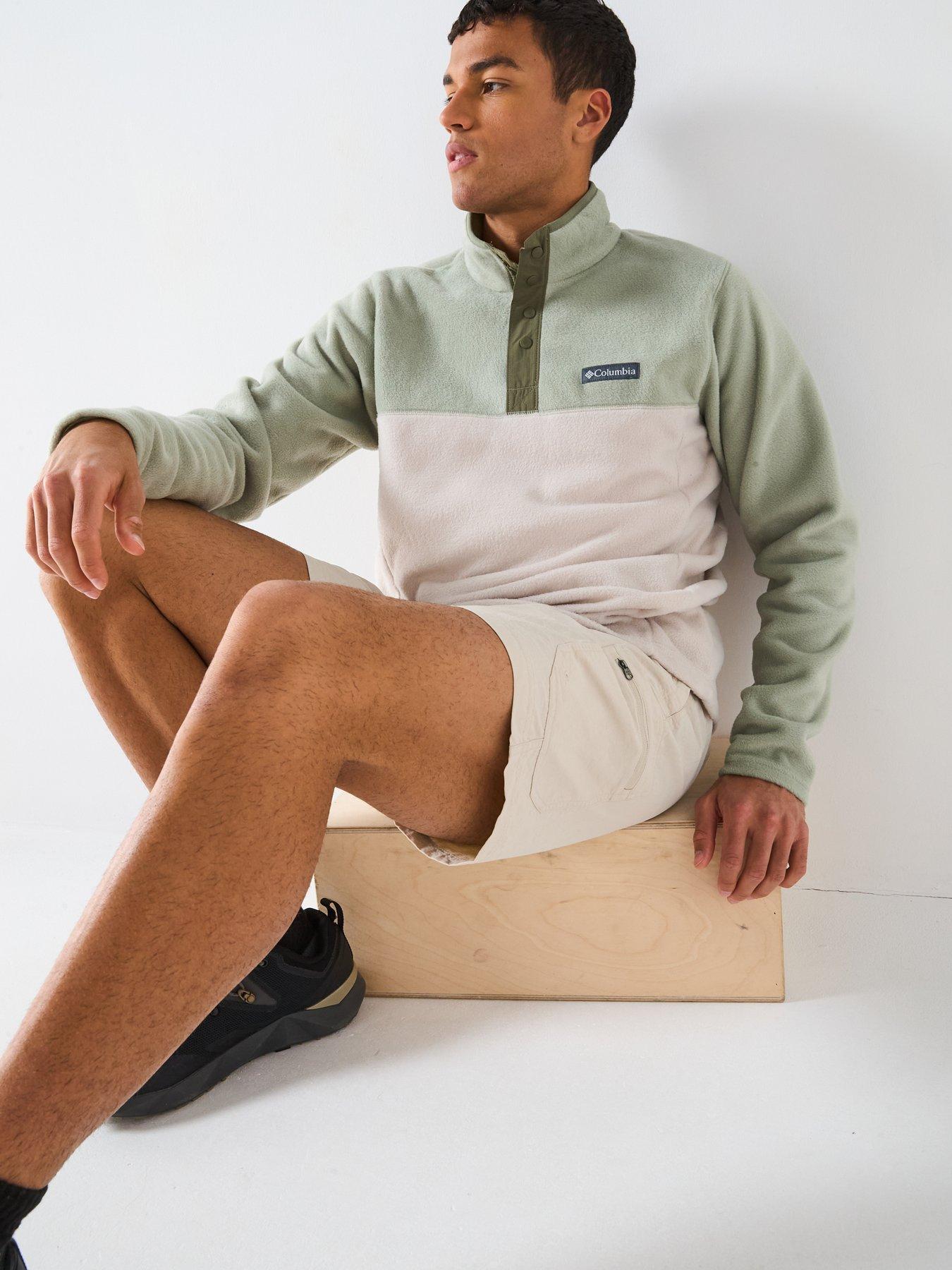 columbia-mens-mountaindale-cargo-shorts-beigeoutfit