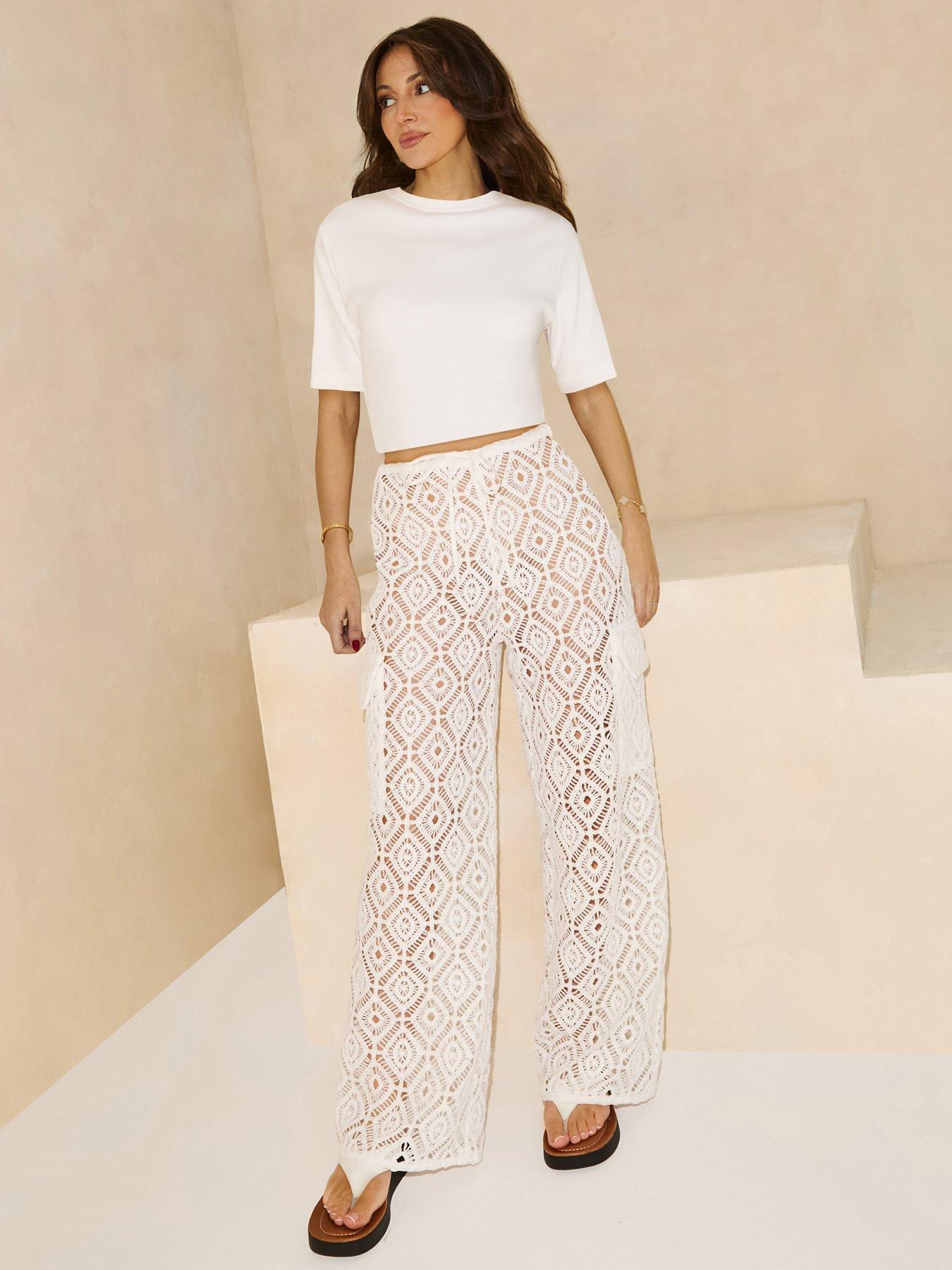 michelle-keegan-crochet-cargo-trouser-cream