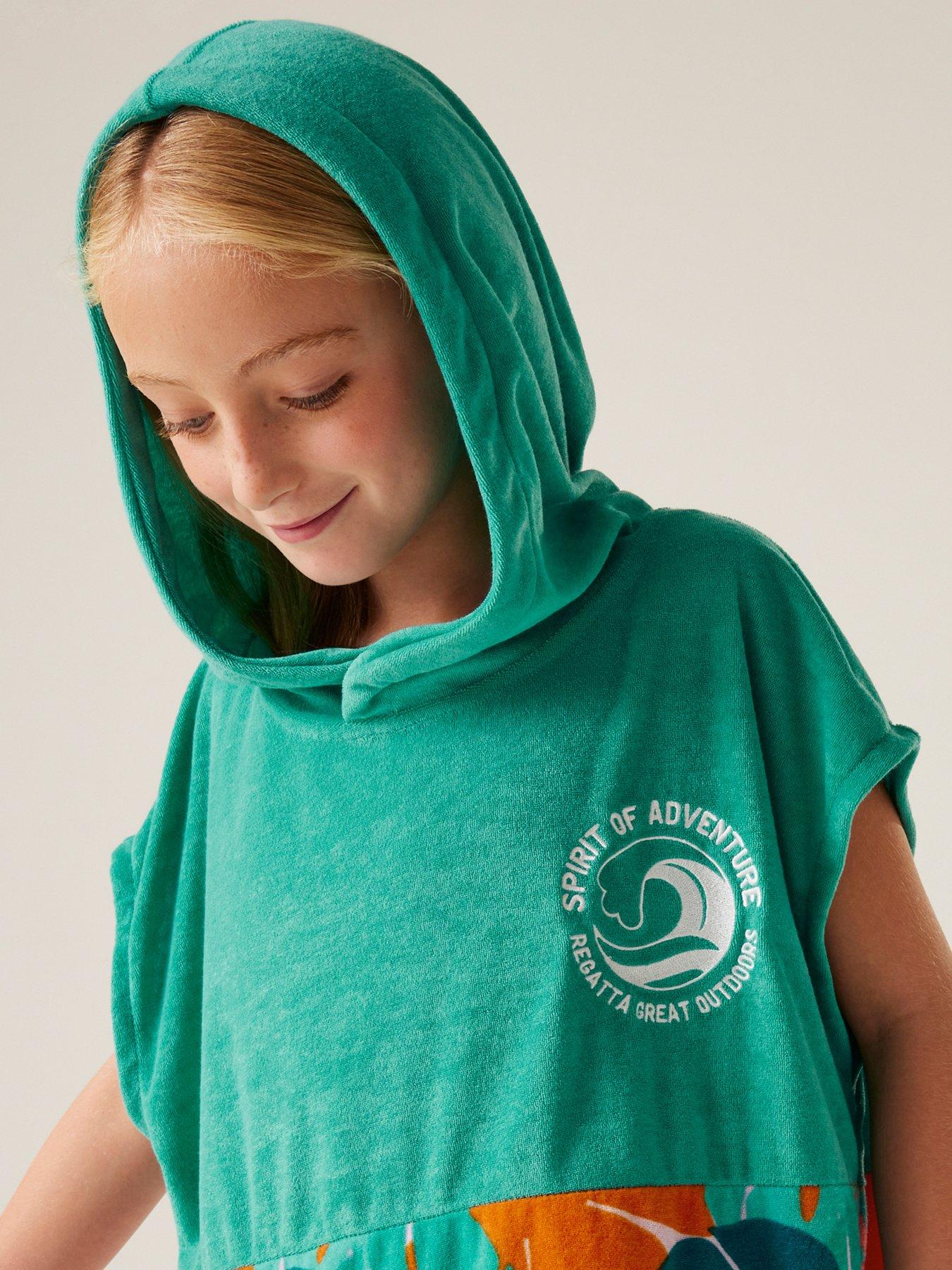 Image 4 of 7 of Regatta Kids Towelling Robe- Green