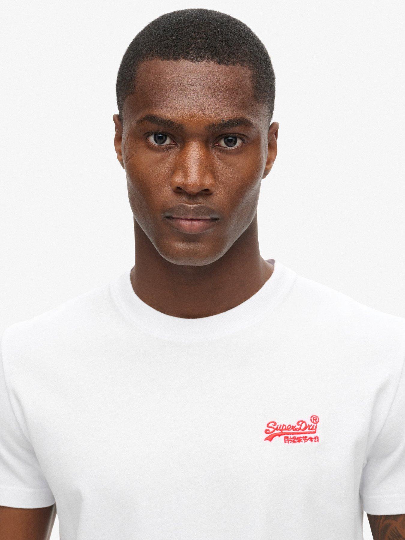 superdry-essential-logo-t-shirt-whiteoutfit