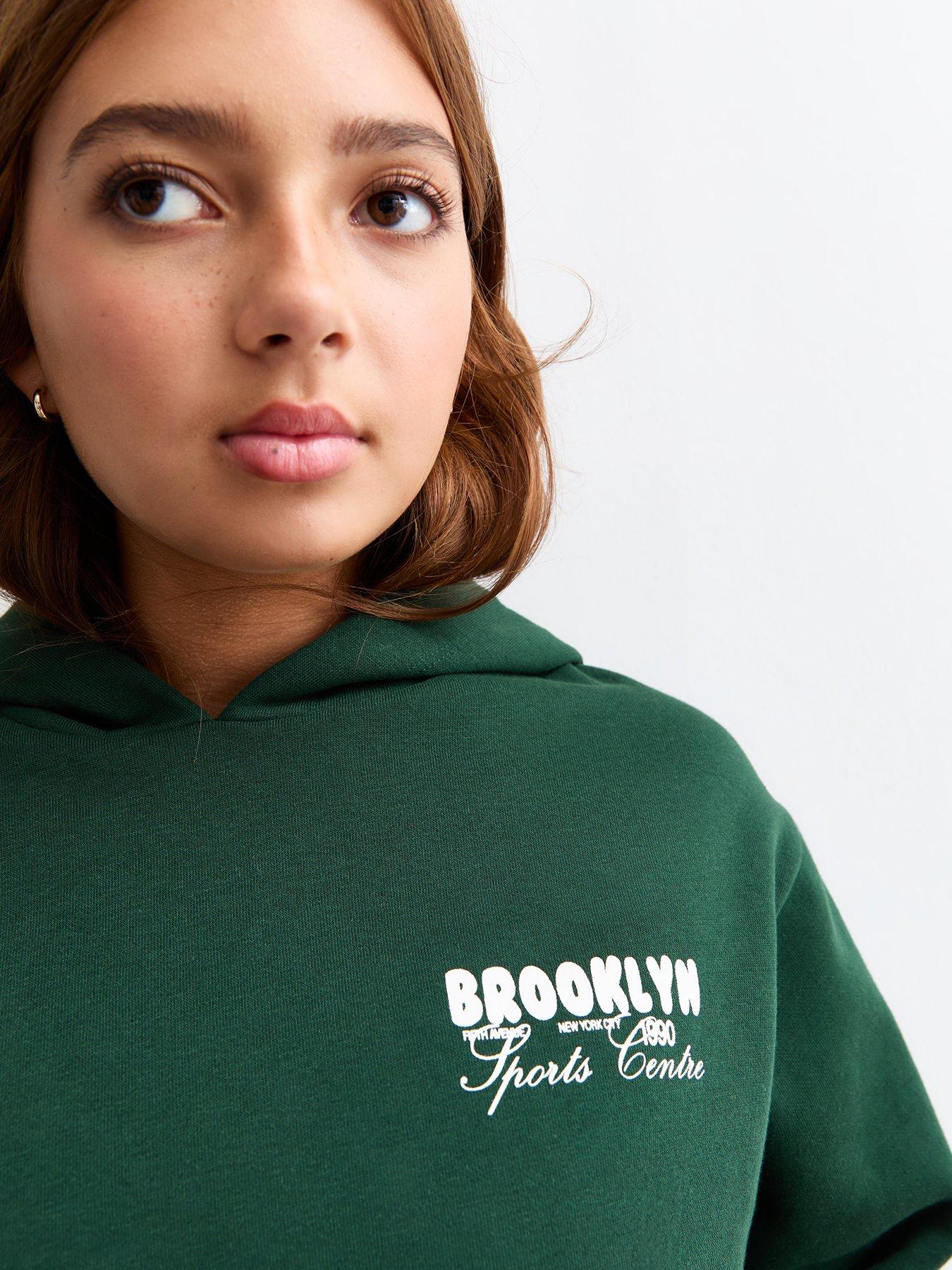 new-look-915-girls-brooklyn-slogan-jersey-hoodie-greenoutfit