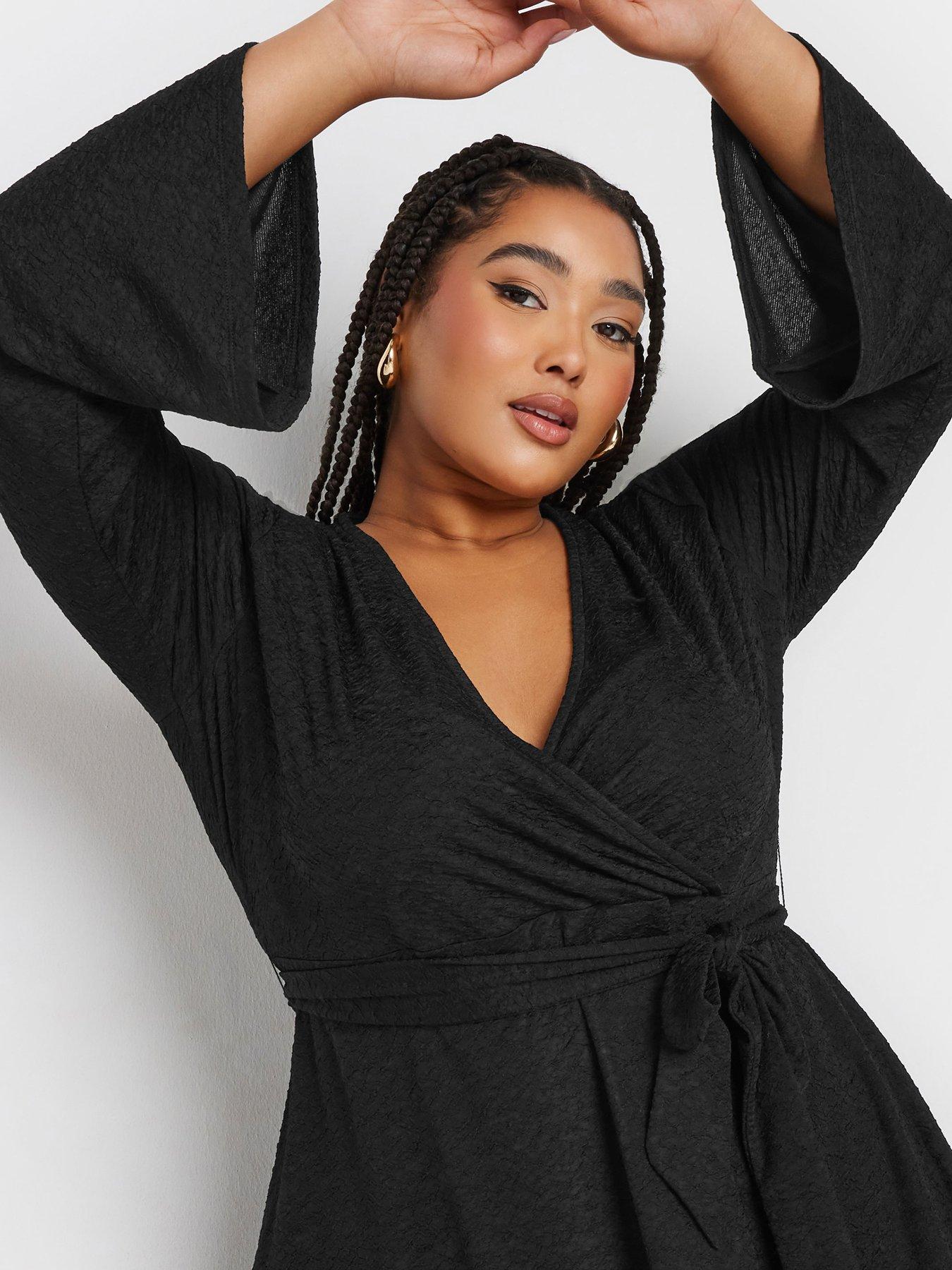 yours-curve-wrap-flare-sleeve-top-blackoutfit