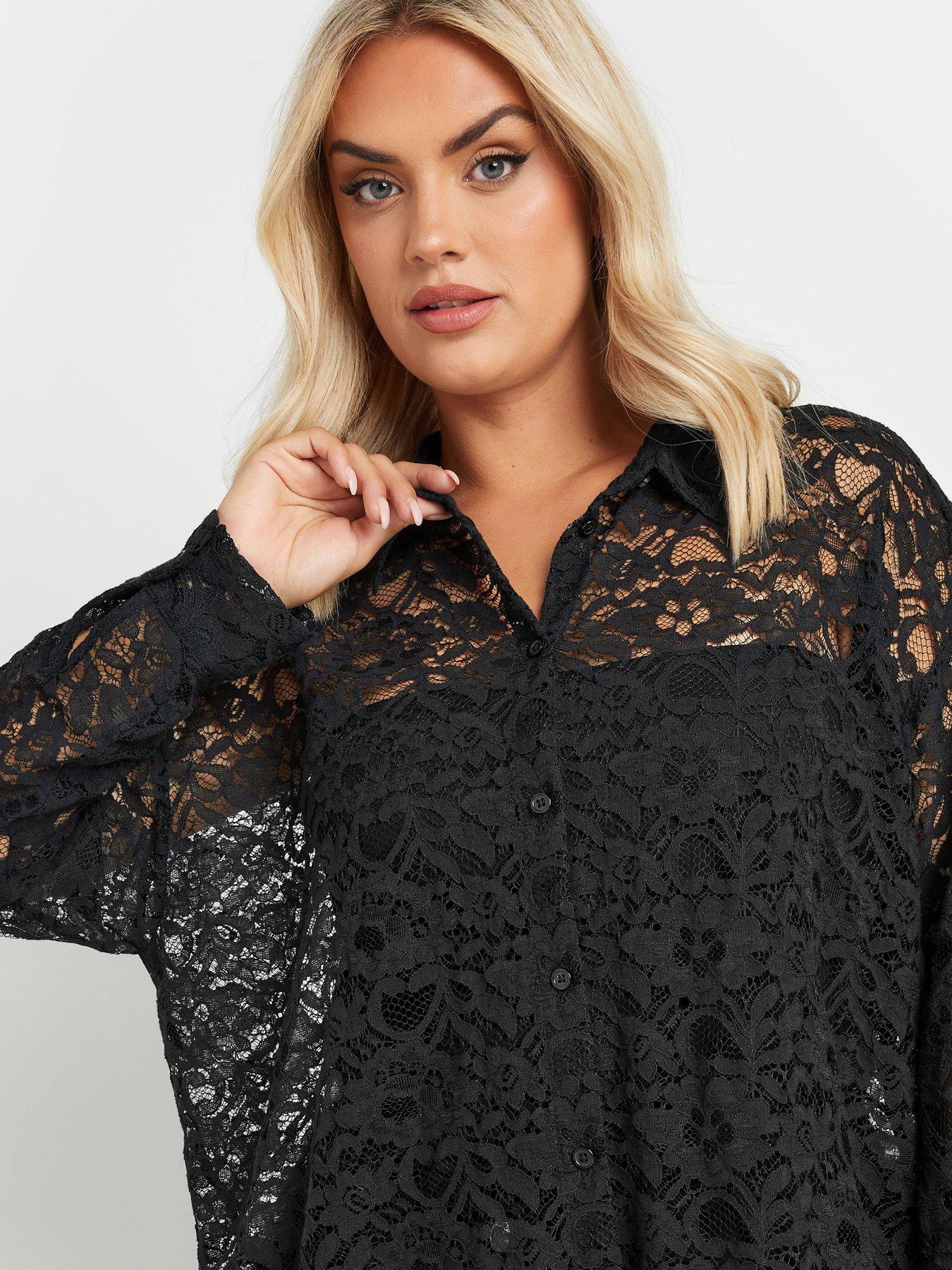 yours-curve-lace-shirt-blackoutfit