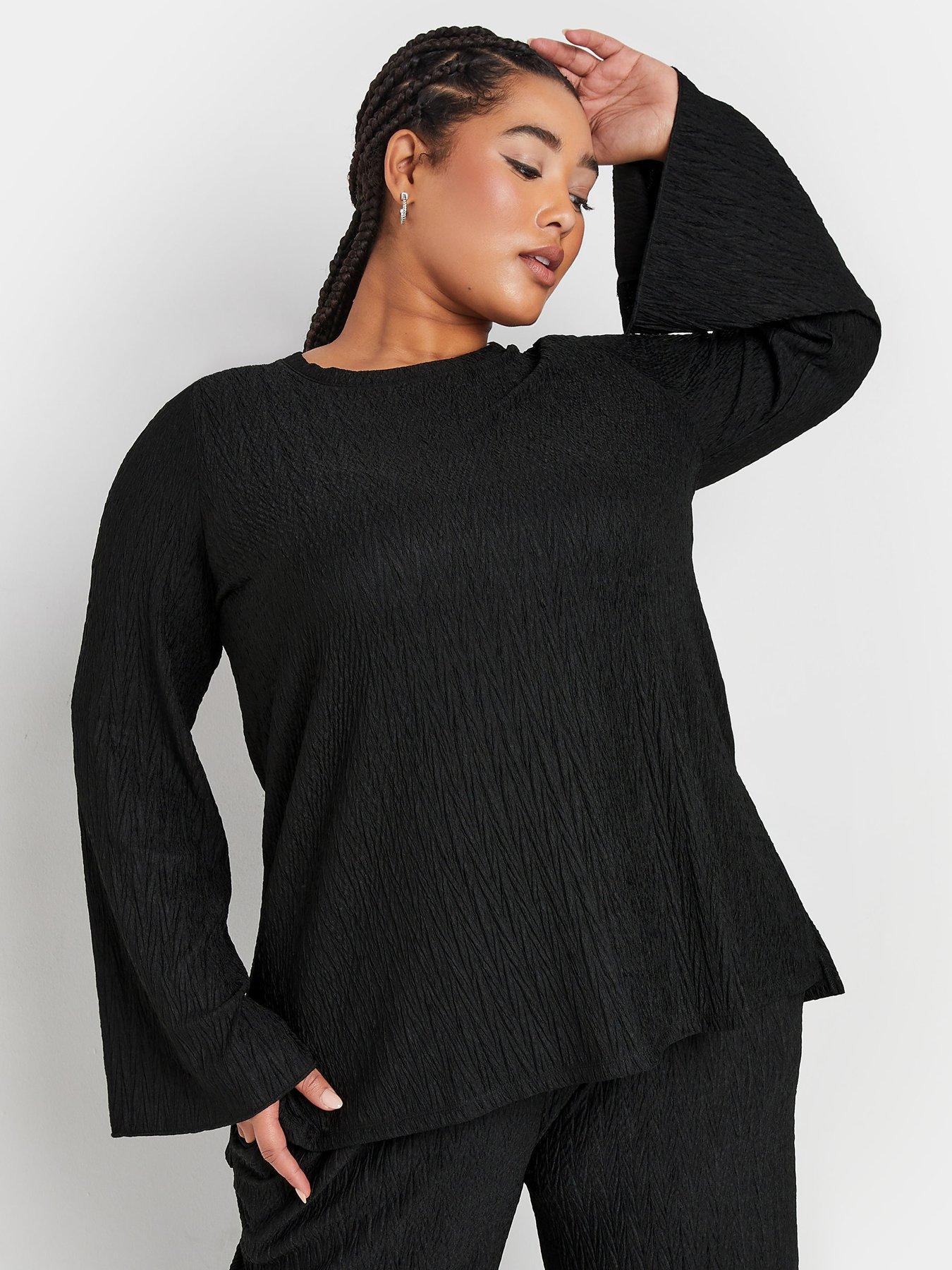 yours-curve-plisse-flute-sleeve-top-black