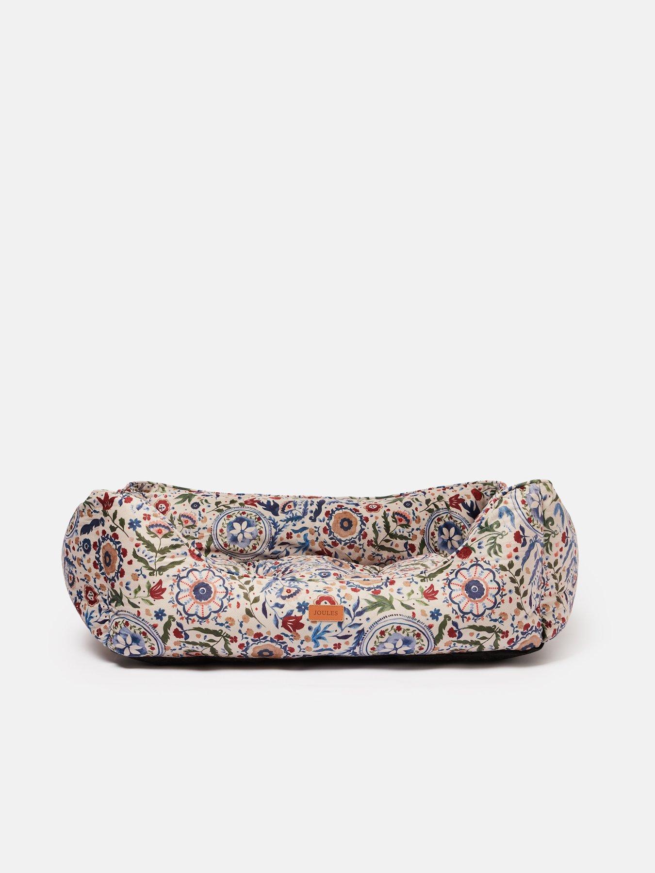 Image 6 of 6 of Joules Festival Floral Box Bed S