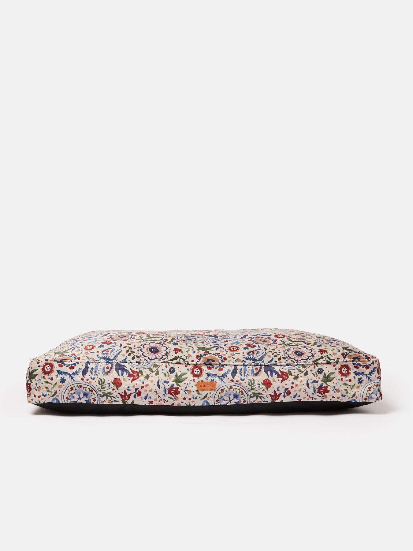 Joules Festival Floral Mattress L - Large in One Colour