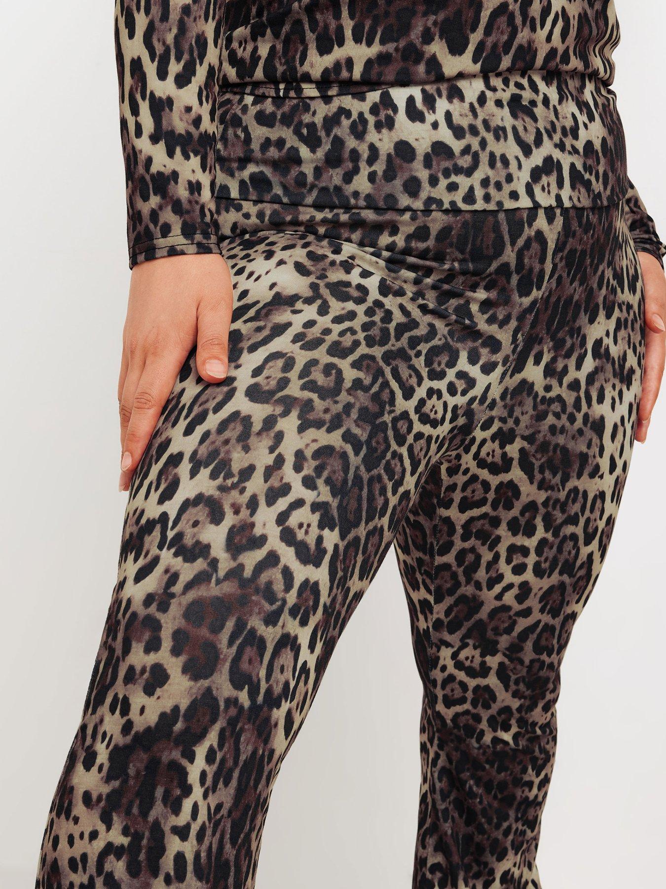 yours-curve-leopard-fold-leggingoutfit