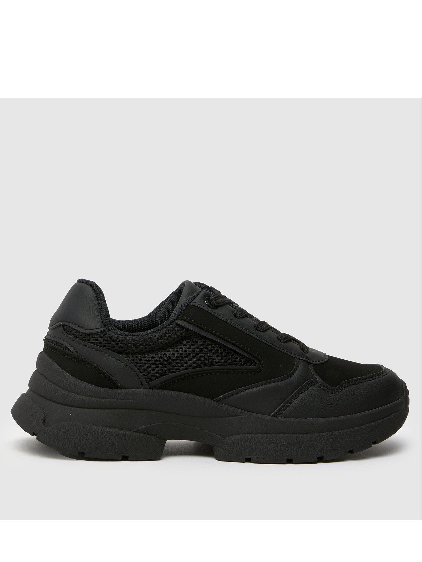 schuh-maura-chunky-trainer-black-sole