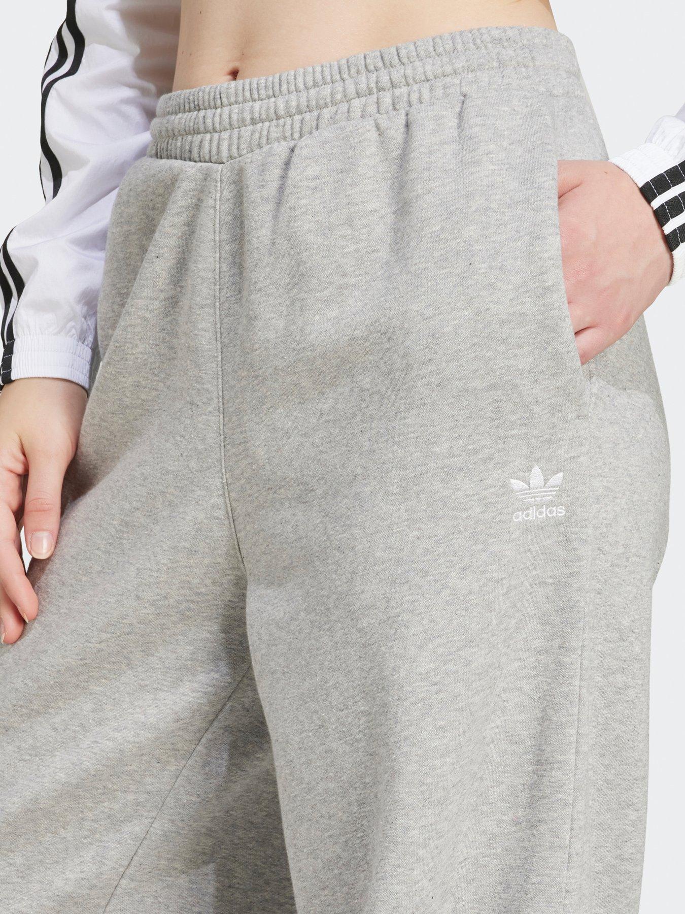 adidas-originals-womens-wide-leg-fleece-joggers-greydetail