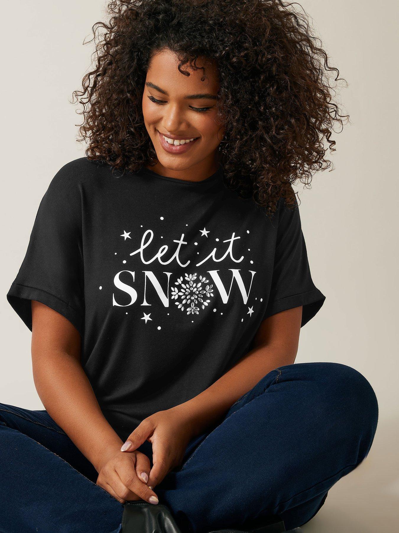 evans-let-it-snow-t-shirtoutfit