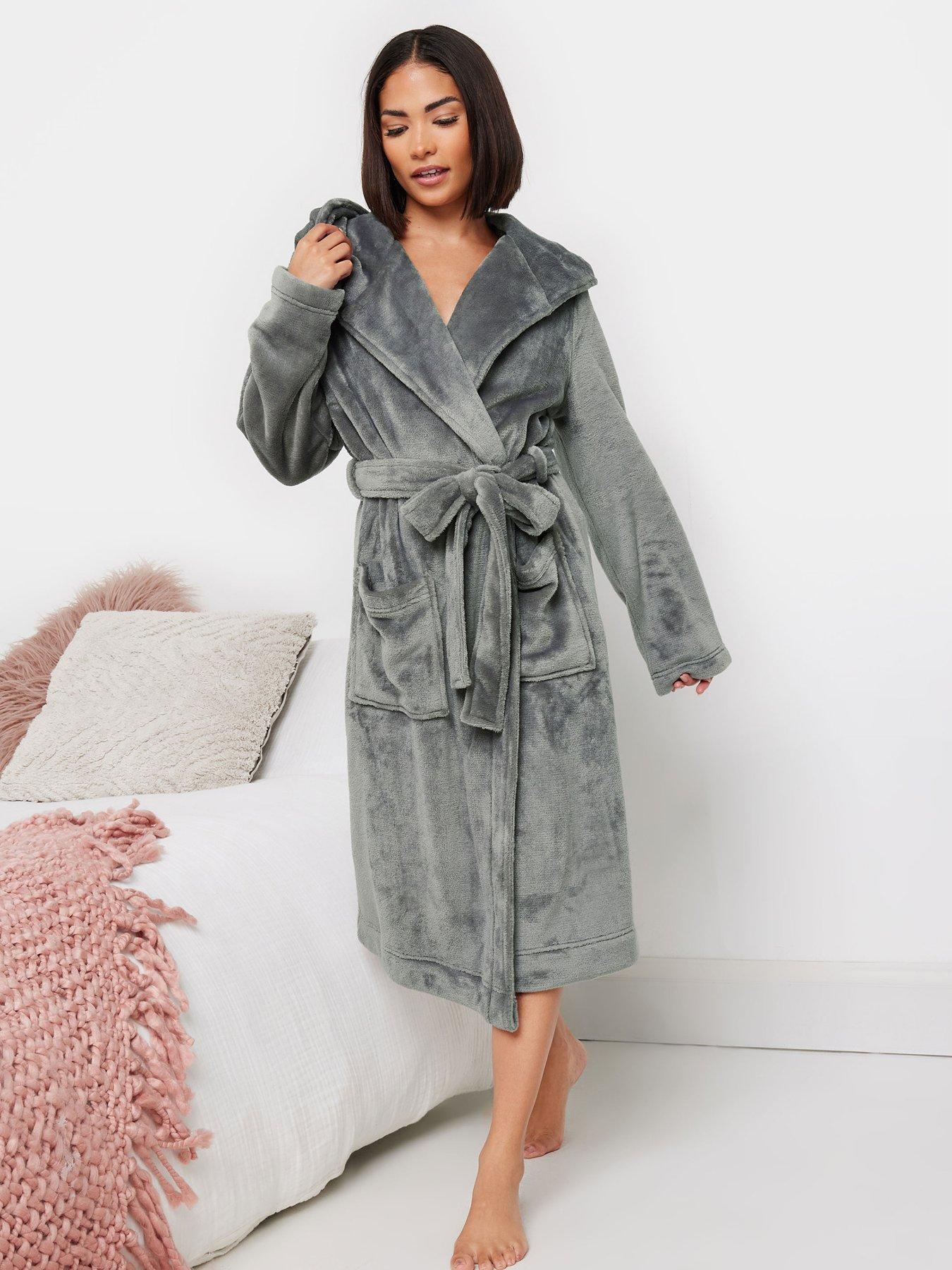 pixiegirl-petite-hooded-robe