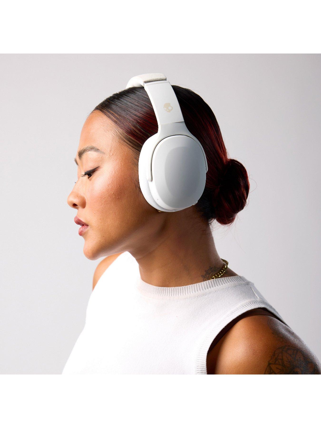 skullcandy-crusher-evo-sensory-bass-headphones-with-personal-sound-bone-whiteoutfit