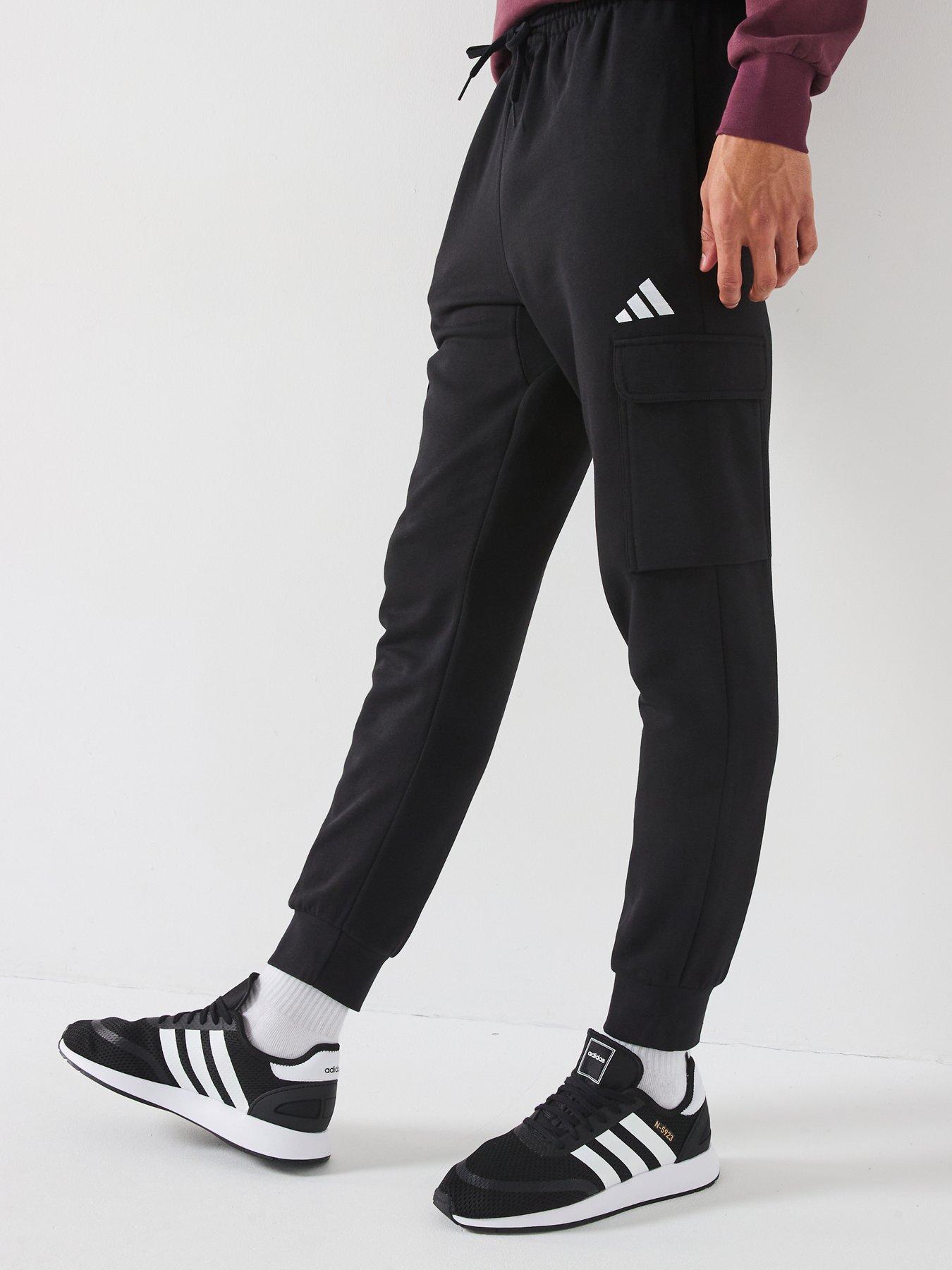 adidas-sportswear-mens-essentials-feelcozy-fleece-cargo-joggers-black