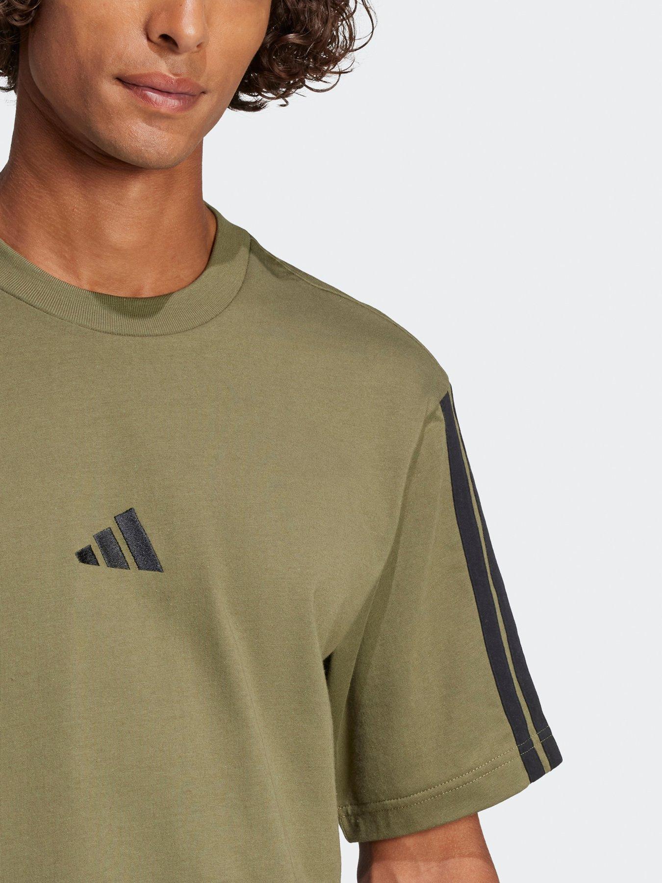 adidas-sportswear-mens-essentials-3-stripe-single-jersey-t-shirt-greenoutfit