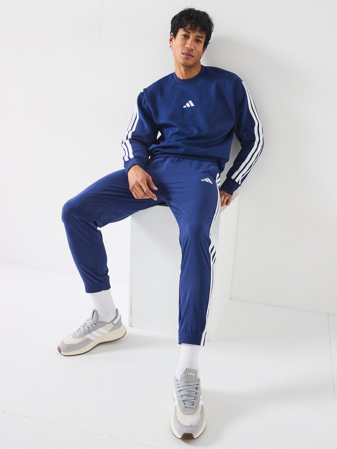 adidas-sportswear-mens-essential-3-stripe-fleece-sweatshirt-bluedetail