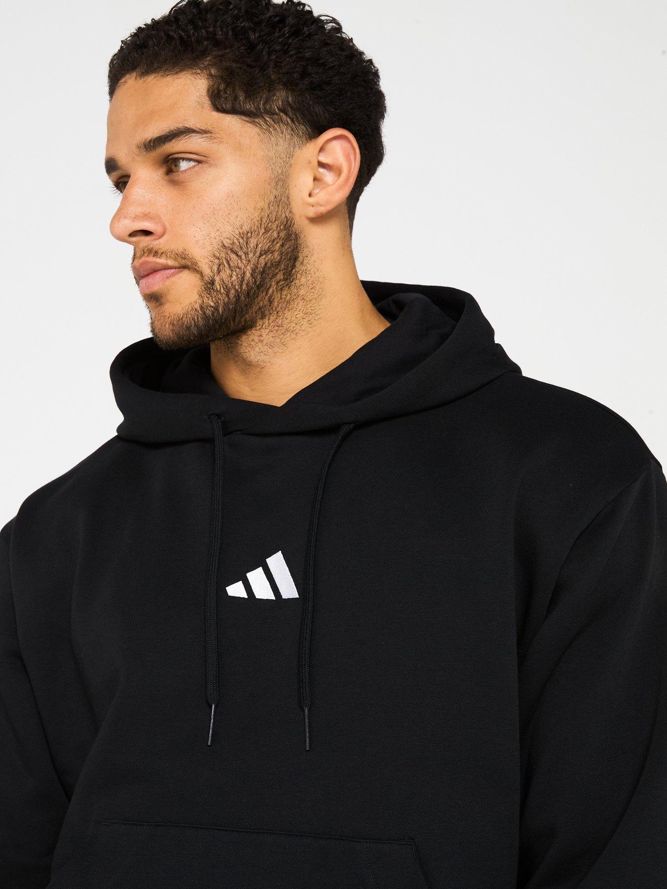 adidas-sportswear-mens-essentials-feelcozy-hoodie-blackoutfit