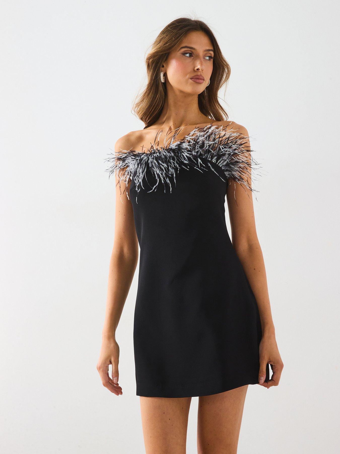 mango-strapless-dress-with-feather-detail