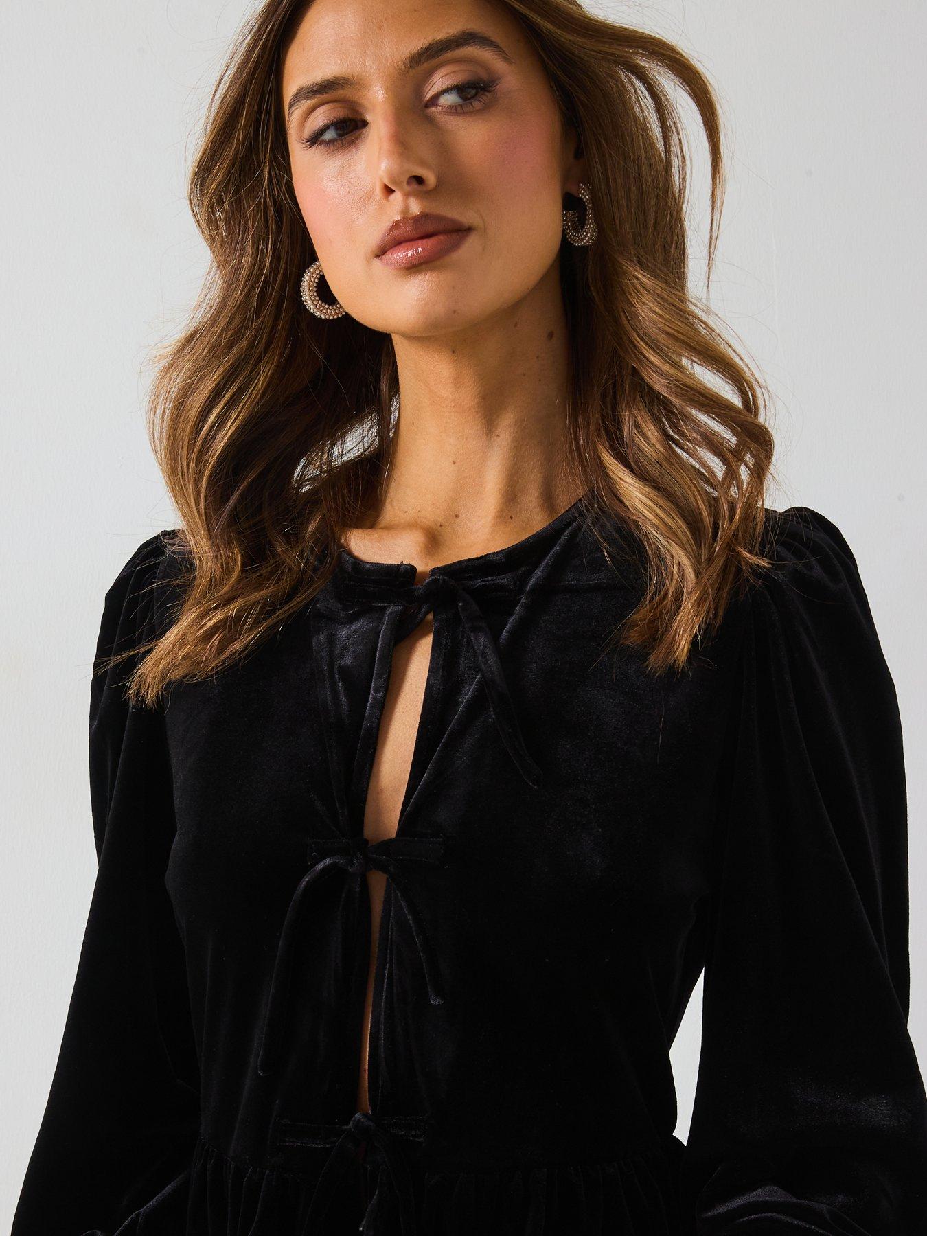 Image 4 of 6 of Mango Velvet Tie Blouse - Black