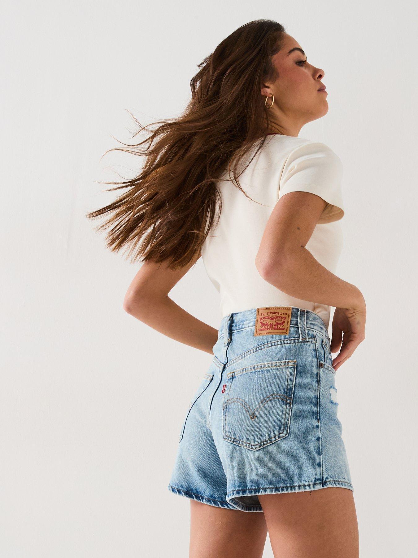 Image 4 of 6 of Levi's High-Waisted Mom Shorts - Light Touch - Blue