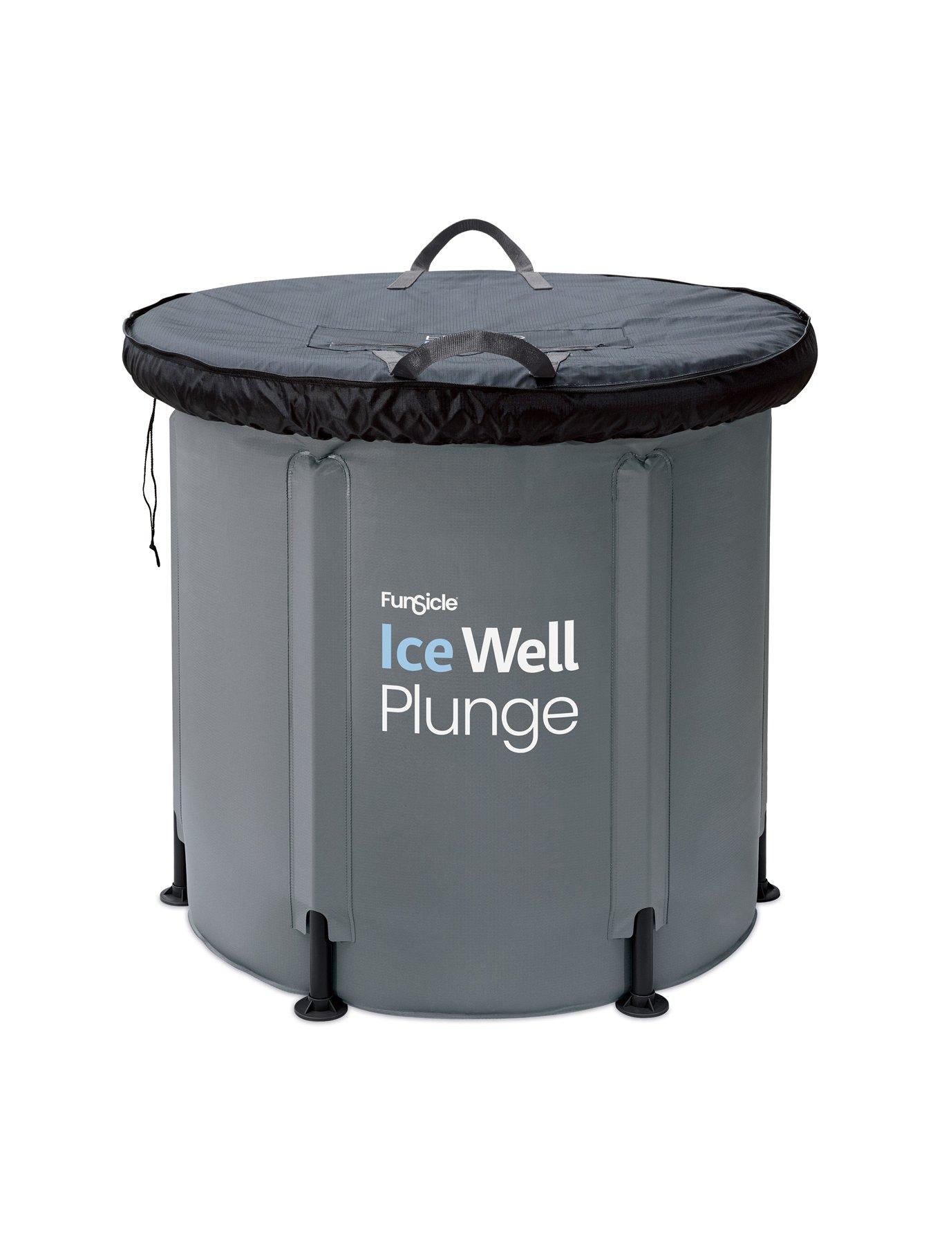 funsicle-funsicle-ice-well-plunge-poolback