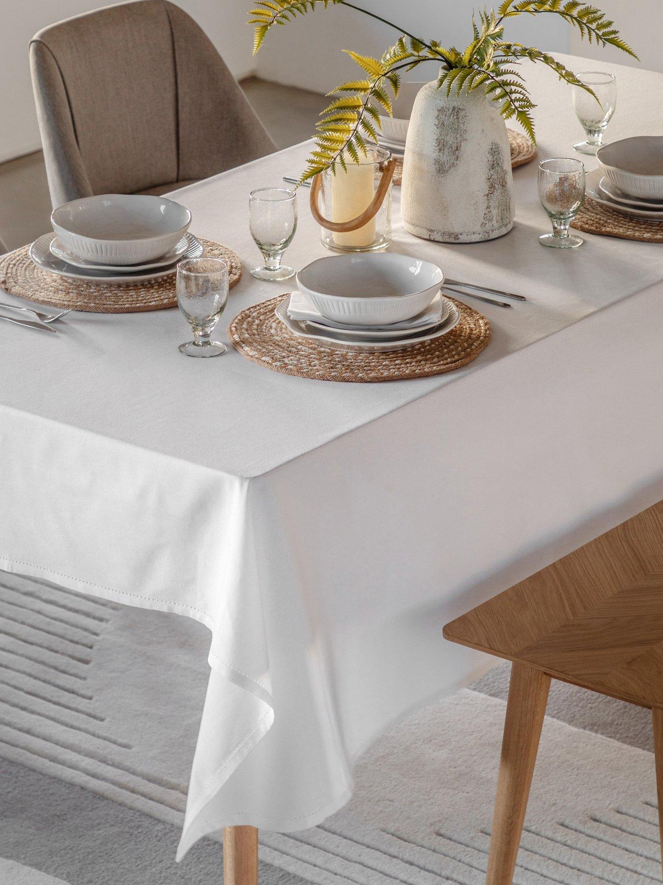 gallery-direct-white-classic-tablecloth-white