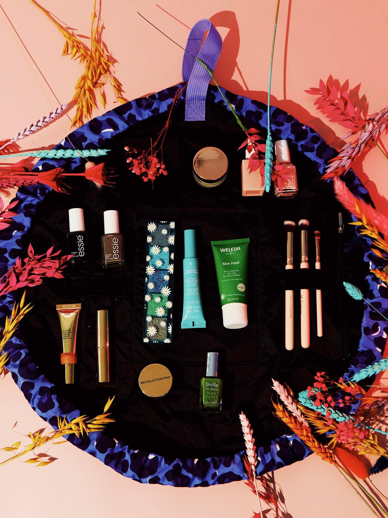 Image 5 of 6 of The Flat Lay Co. Drawstring Makeup Bag in Blue Leopard