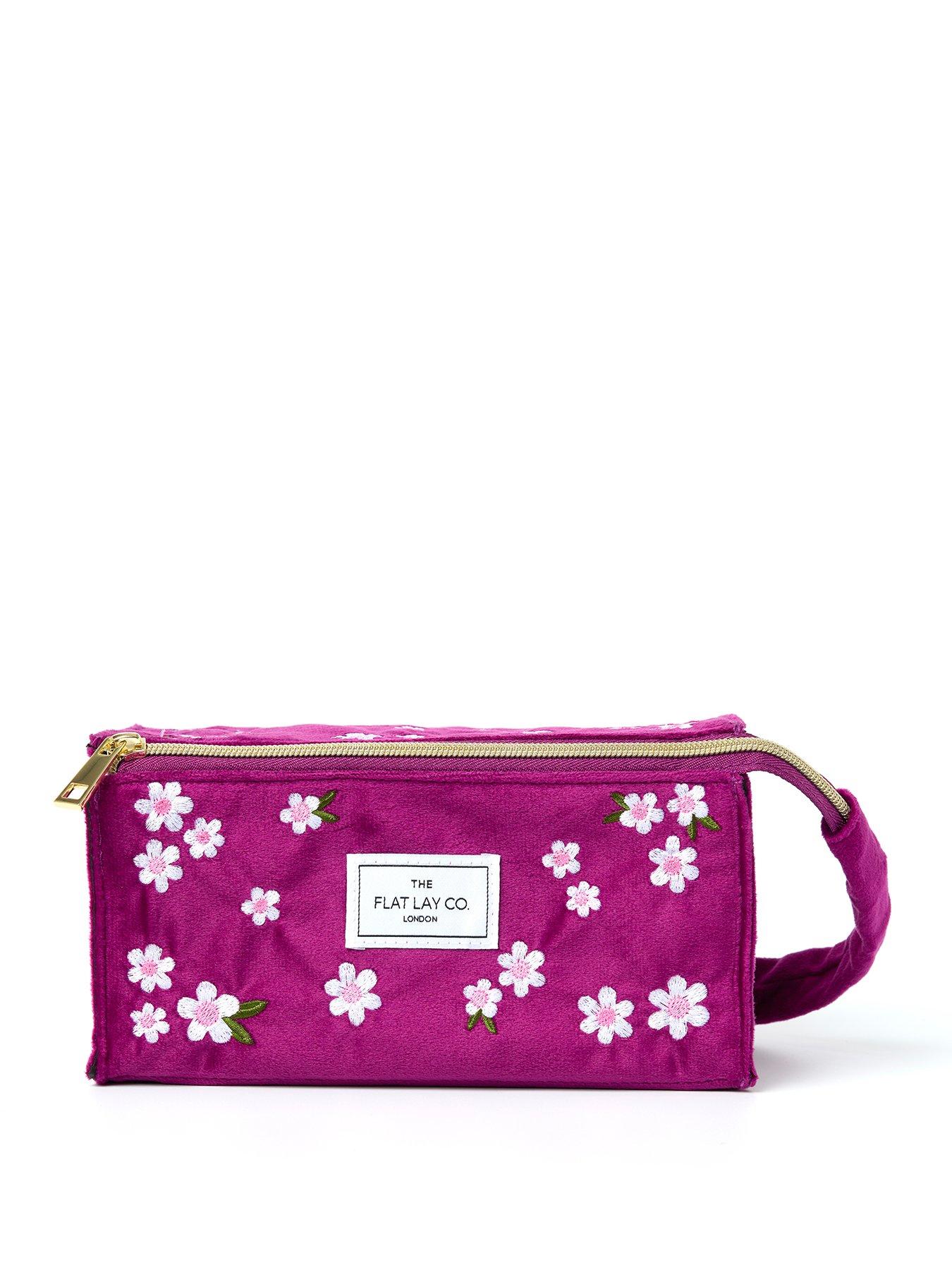 the-flat-lay-co-velvet-makeup-box-bag-in-plum-daisies