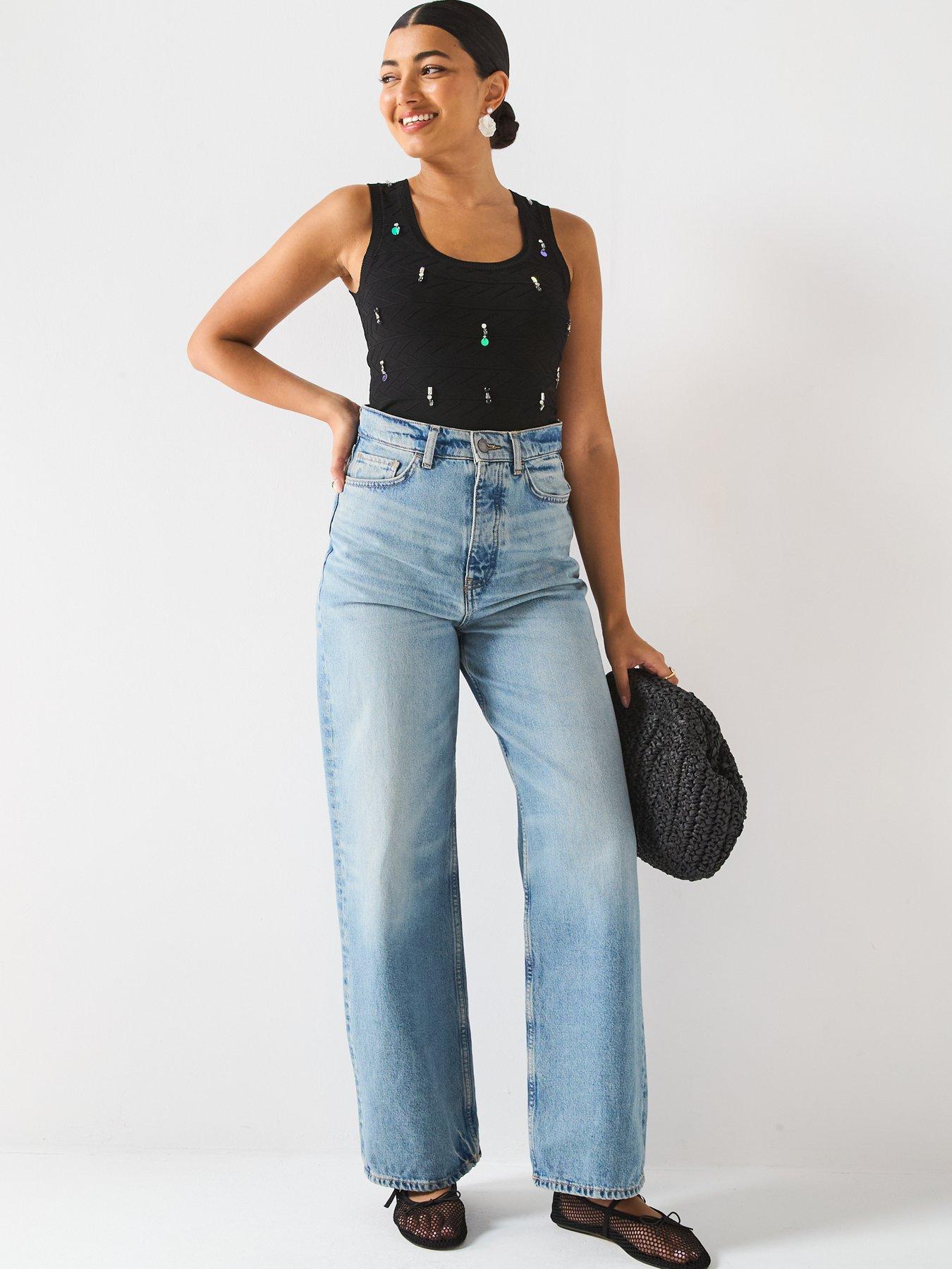 Image 3 of 6 of V by Very Scoop Neck Embellished Knitted Vest - Black