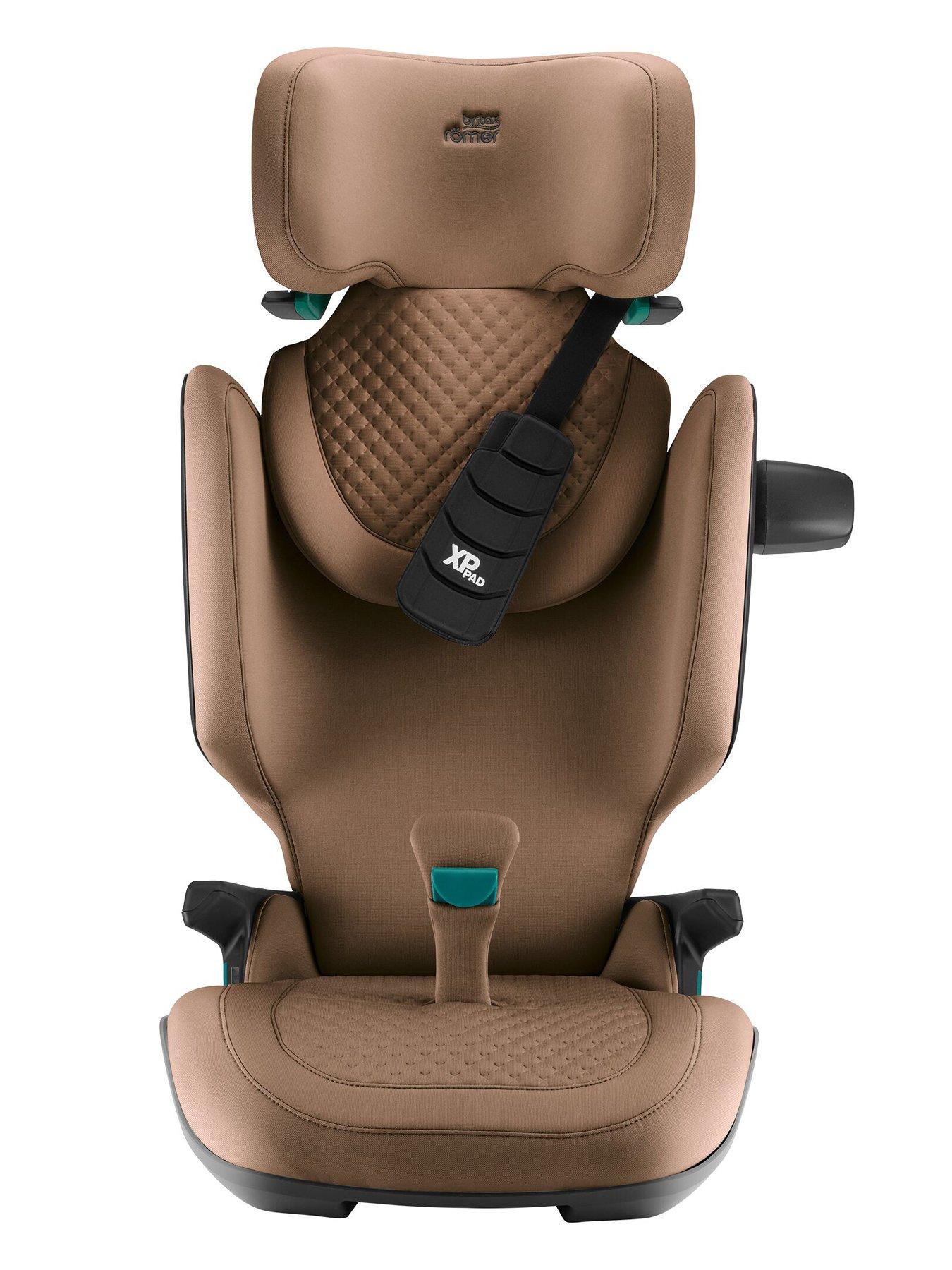 britax-kidfix-pro-car-seats-warm-carameloutfit