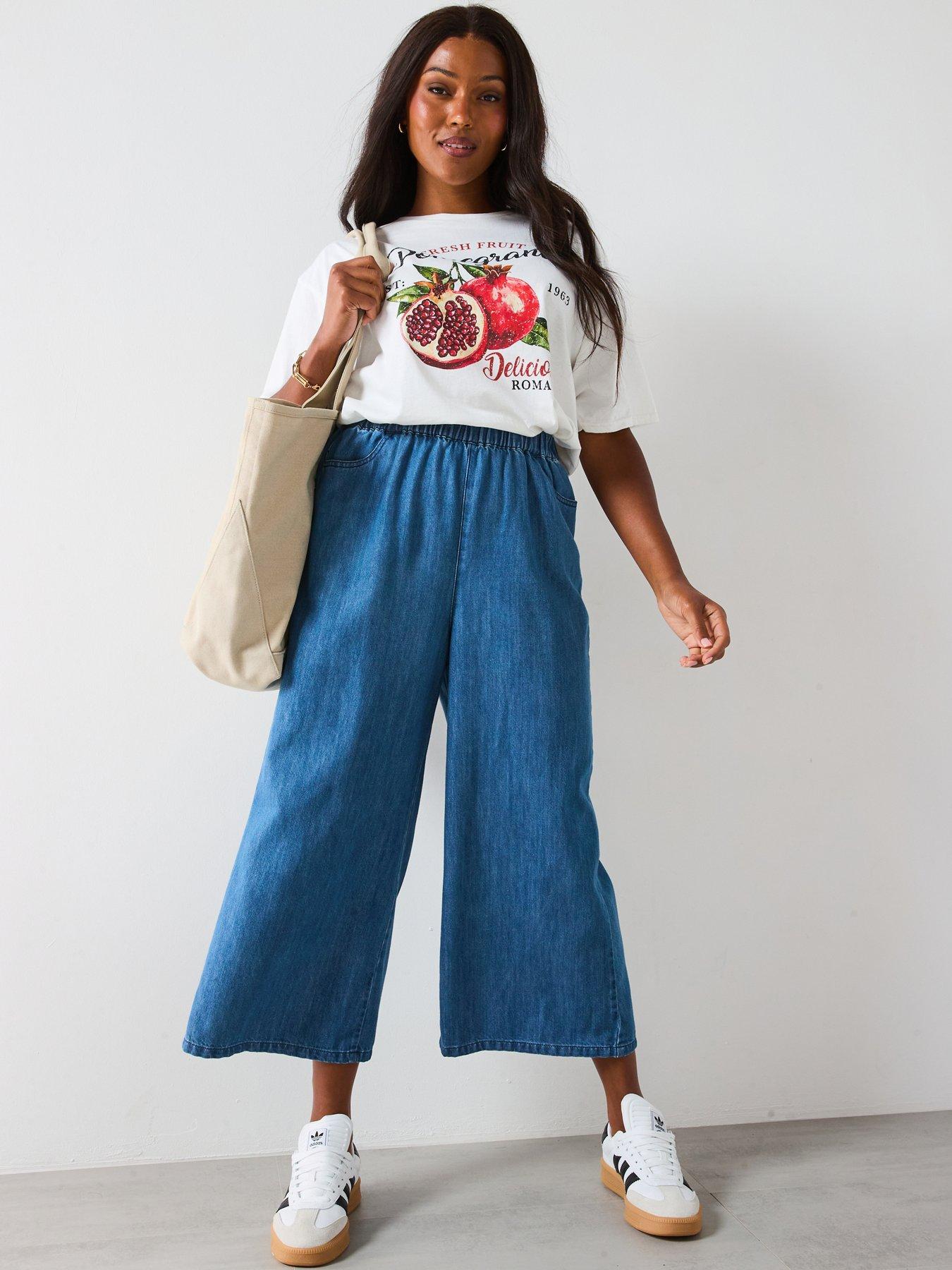 Image 3 of 5 of V by Very Curve Elasticated Waist Crop Jean - Mid Wash