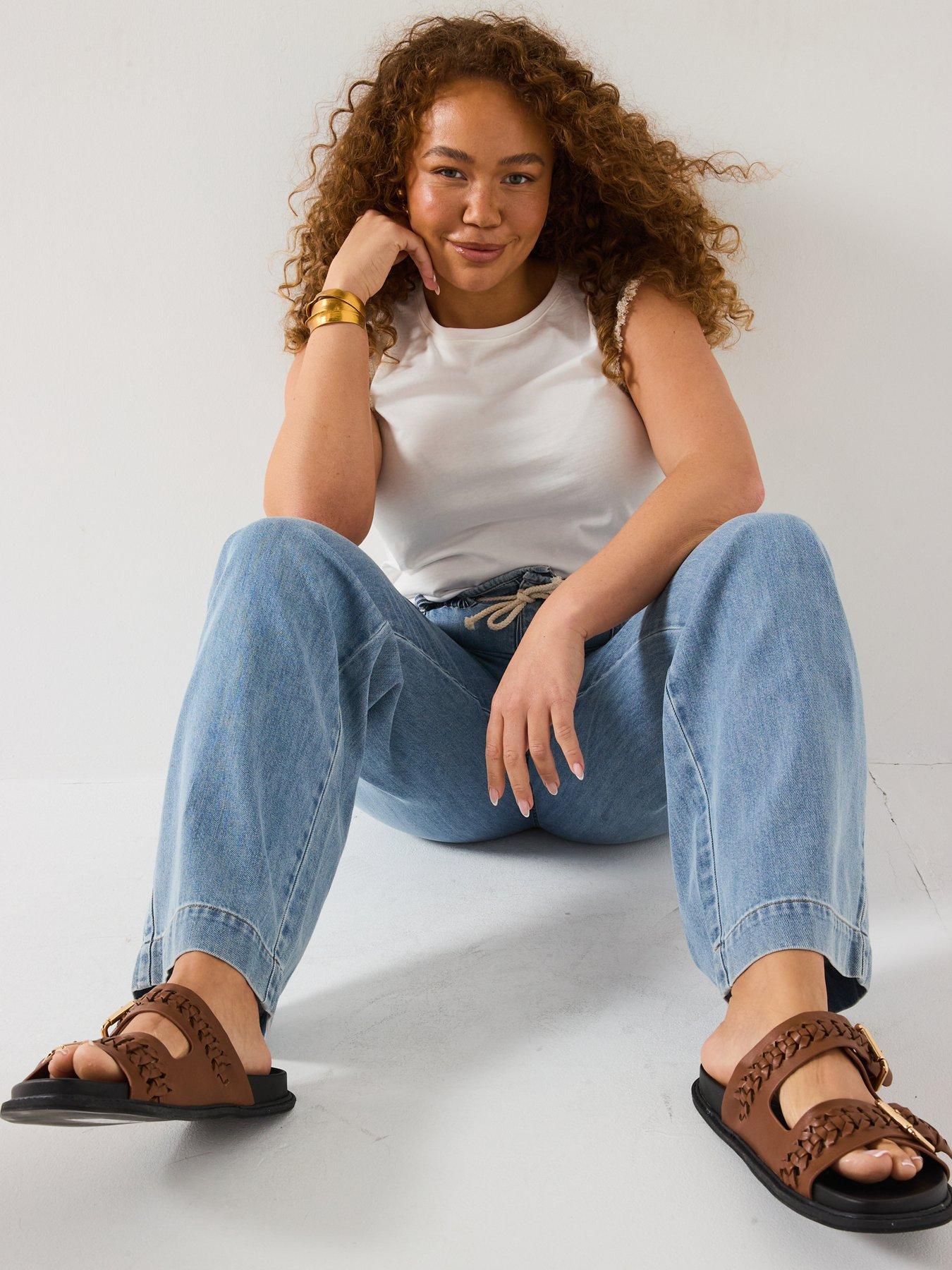 Image 4 of 6 of V by Very Curve Waist Detail Straight Leg Jean - Light Wash